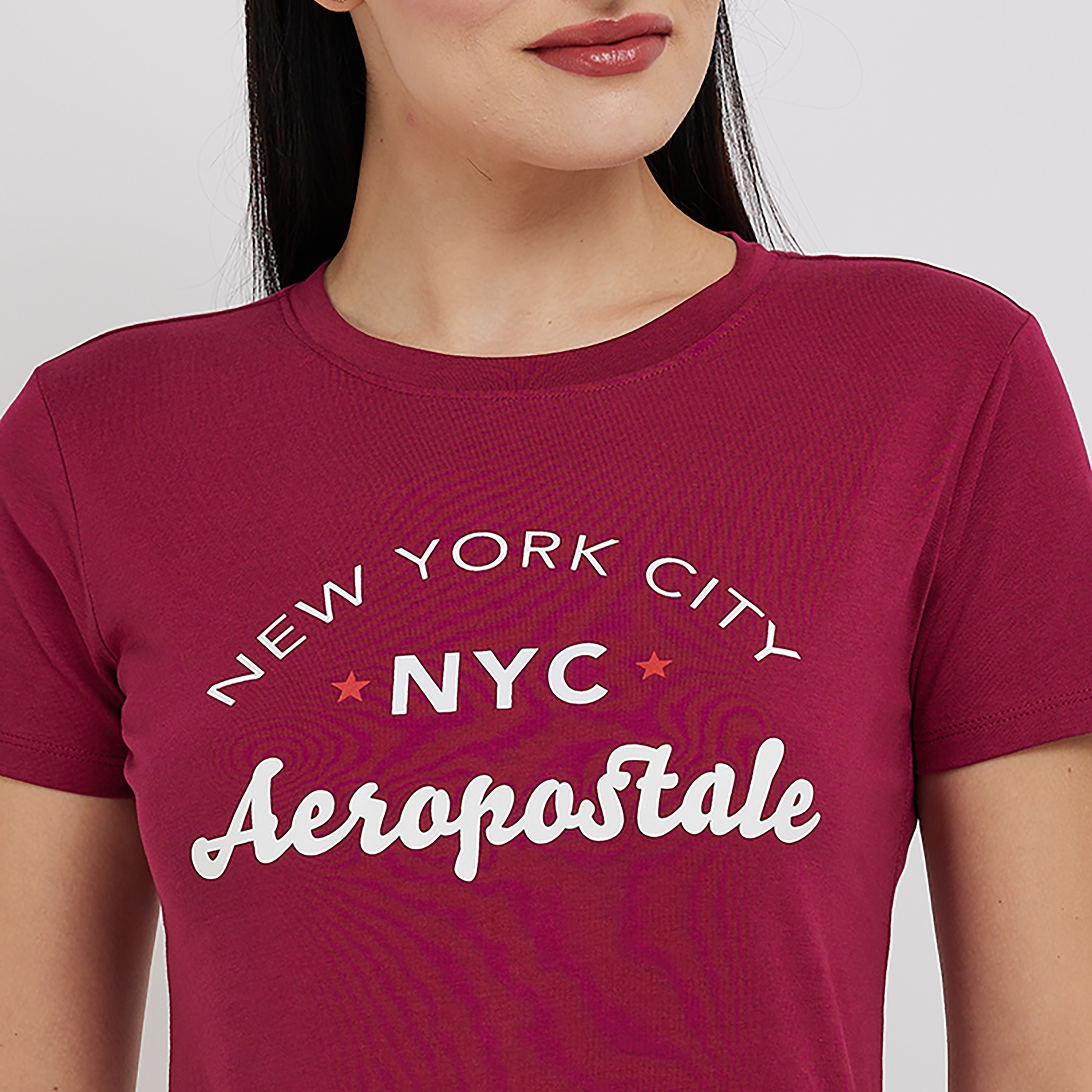 تي شيرت نسائي بأكمام قصيرة ورقبة دائرية وطبعة نصية من أيروبوستال-women-clothing-tshirts-image-3