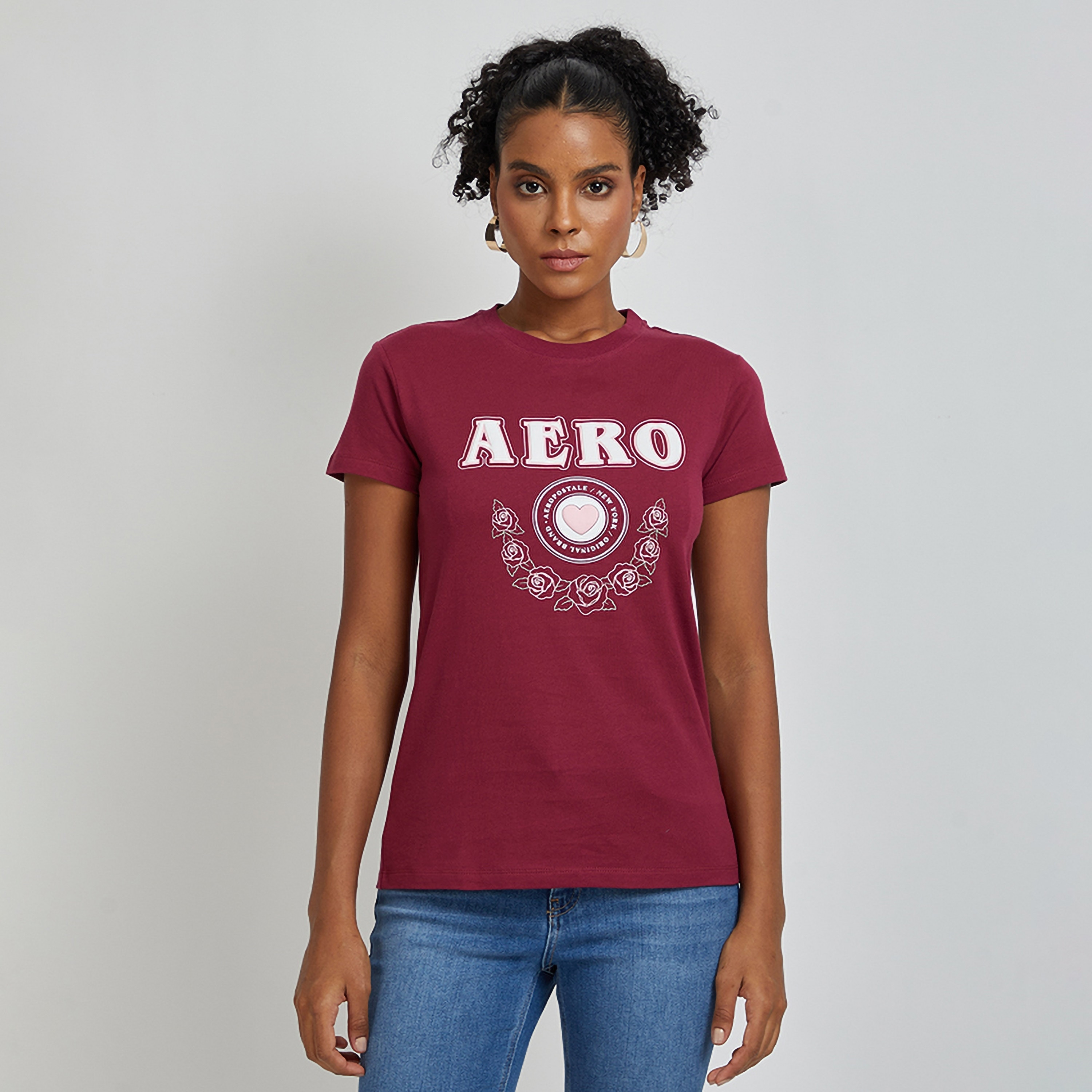 تي شيرت نسائي بأكمام قصيرة ورقبة دائرية وطبعة رسومات من أيروبوستال-women-clothing-tshirts-image-1