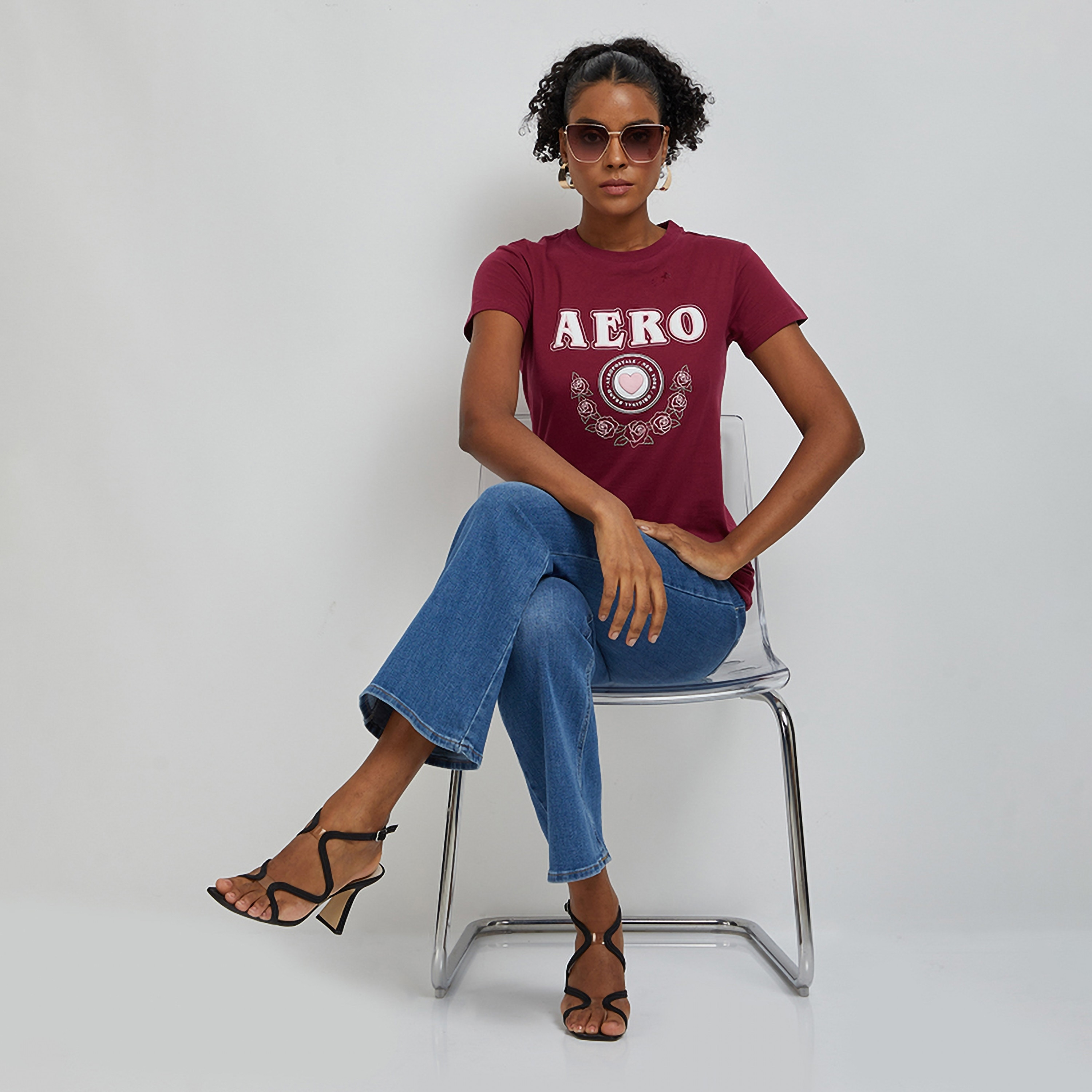 تي شيرت نسائي بأكمام قصيرة ورقبة دائرية وطبعة رسومات من أيروبوستال-women-clothing-tshirts-image-2