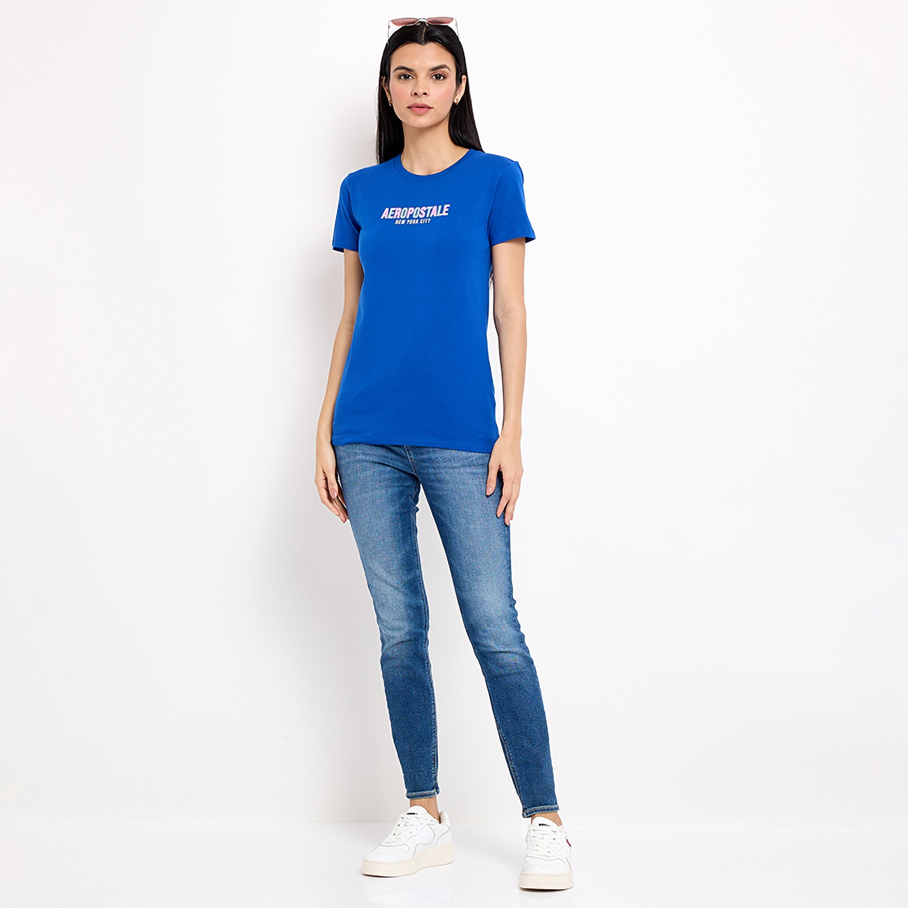 تي شيرت نسائي بأكمام قصيرة ورقبة دائرية وطبعة نصية من أيروبوستال-women-clothing-tshirts-image-2