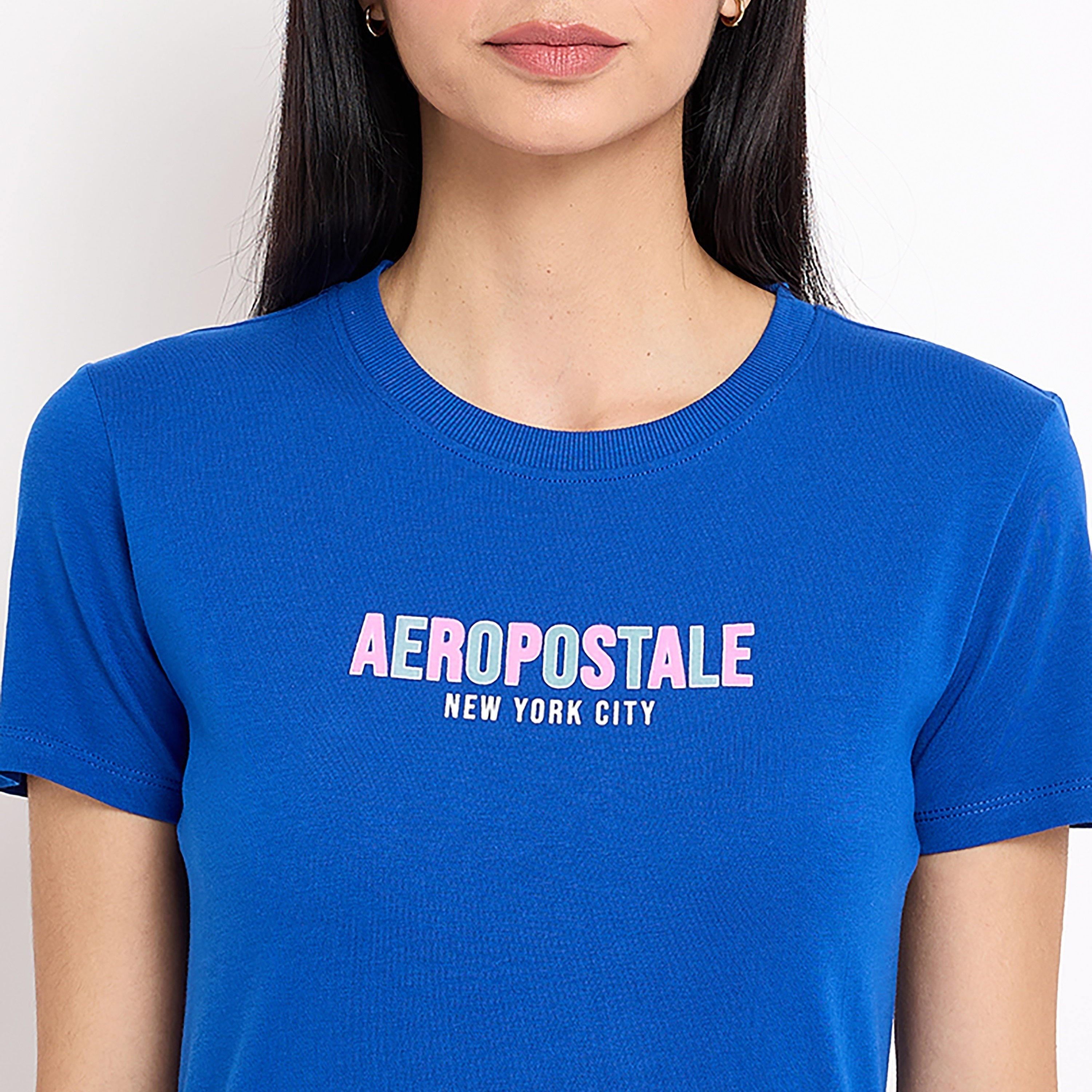 تي شيرت نسائي بأكمام قصيرة ورقبة دائرية وطبعة نصية من أيروبوستال-women-clothing-tshirts-image-3