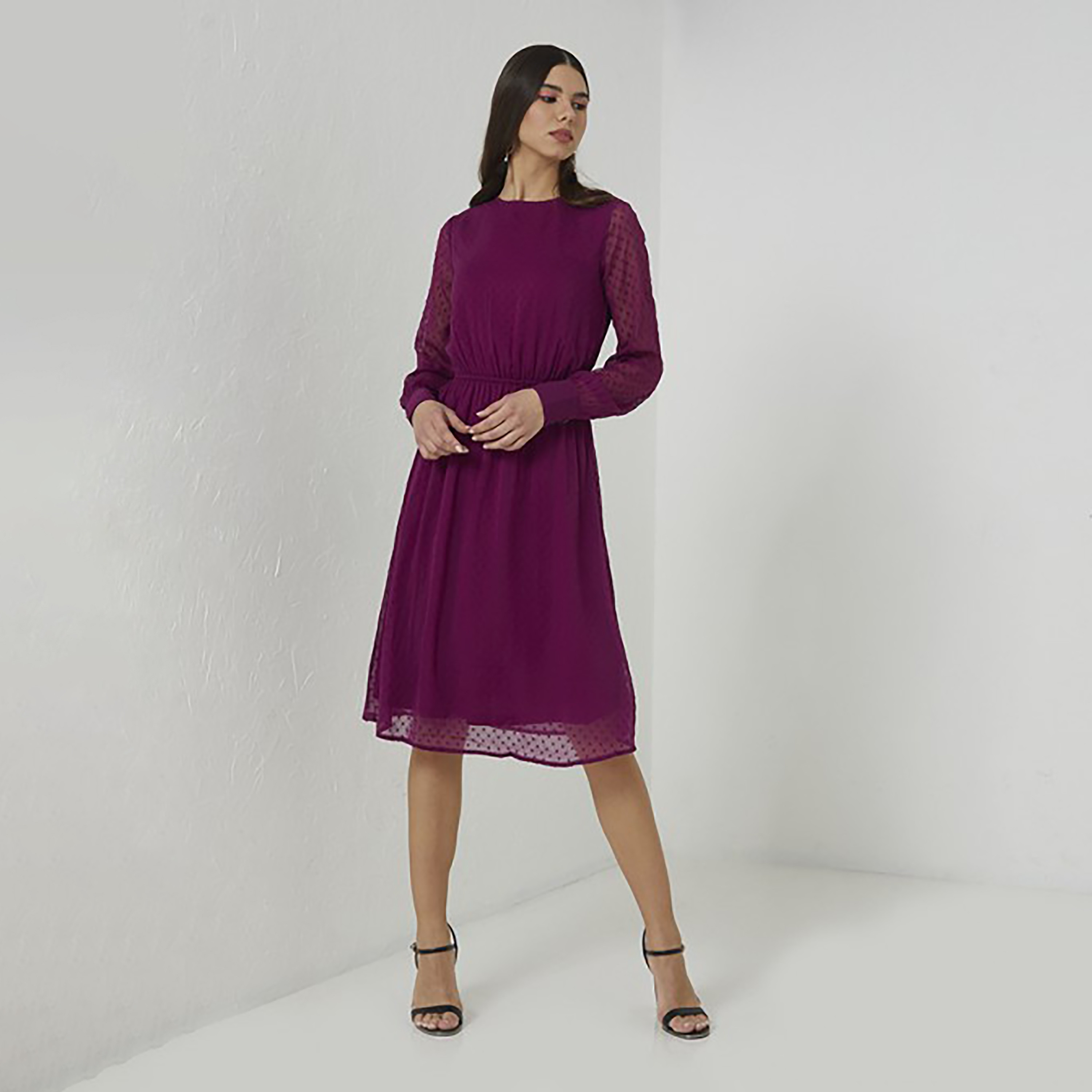 فستان ميدي ذو فيت وفلير برقبة مستديرة من إيروبوستال دوبي-women-clothing-dresses-image-1