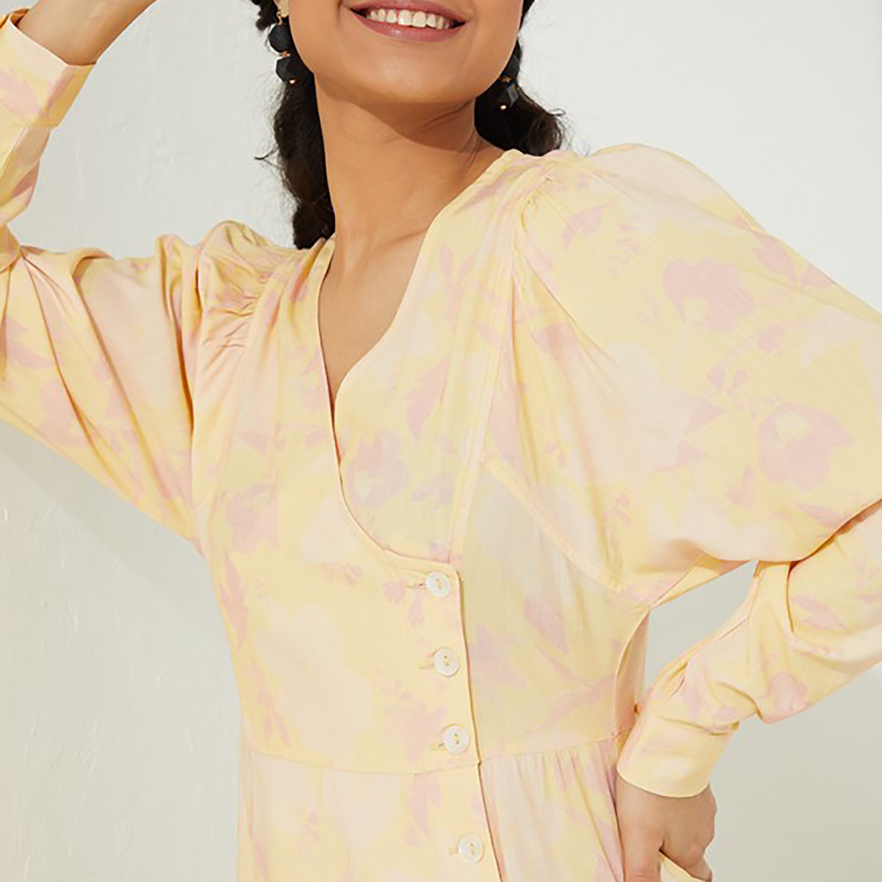 فستان ماكسي ملفوف برقبة على شكل فى مع مطبوع من إيروبوستال-women-clothing-dresses-image-3