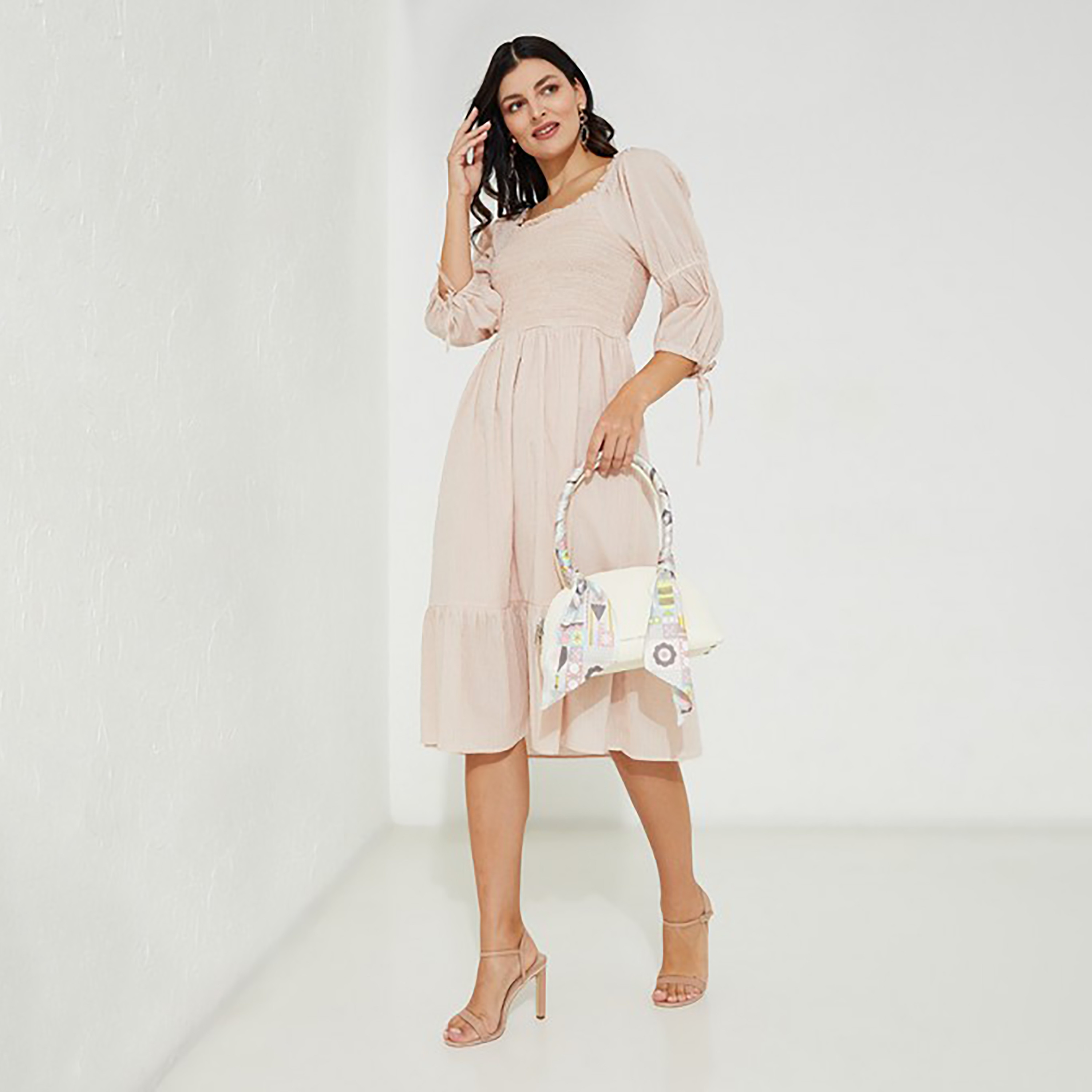 فستان متوسط الطول ورقبة مربعة مع سموكيد من إيروبوستال-women-clothing-dresses-image-6