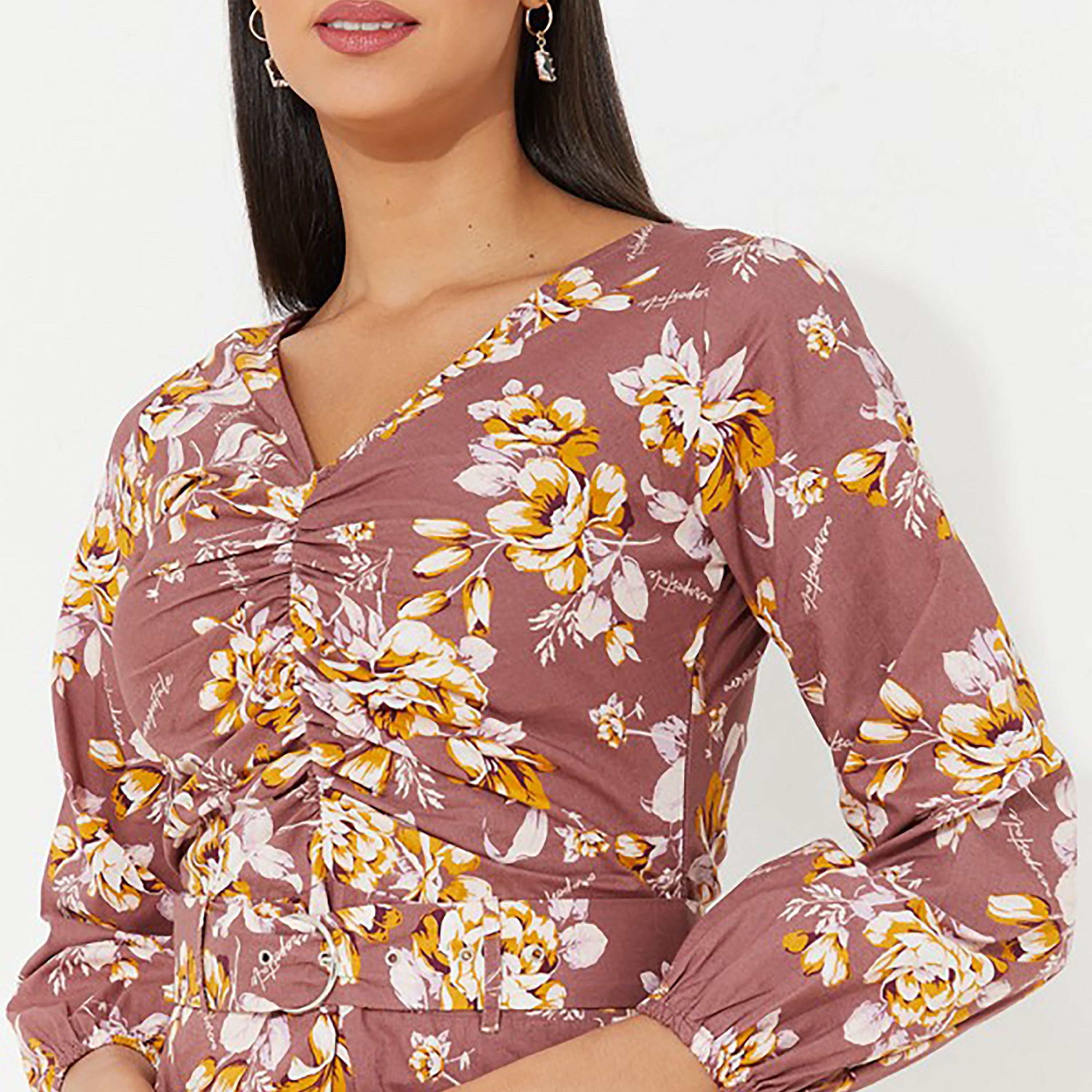 فستان ماكسي بطبقات وحزام ورقبة على شكل فى مع زھور من إيروبوستال-women-clothing-dresses-image-3