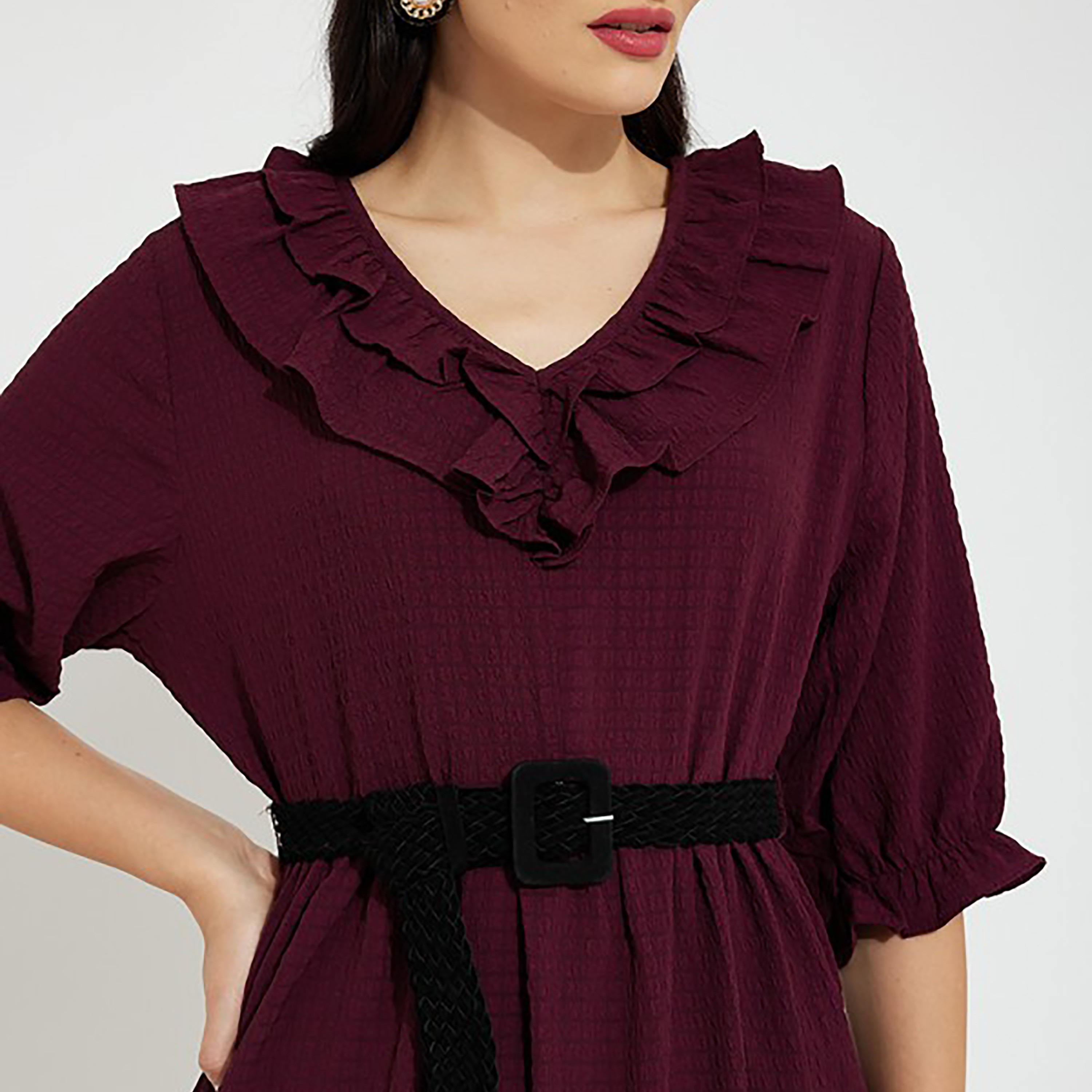 فستان ميدي بحزام ورقبة مكشكشة مع تكسثرد من إيروبوستال-women-clothing-dresses-image-3