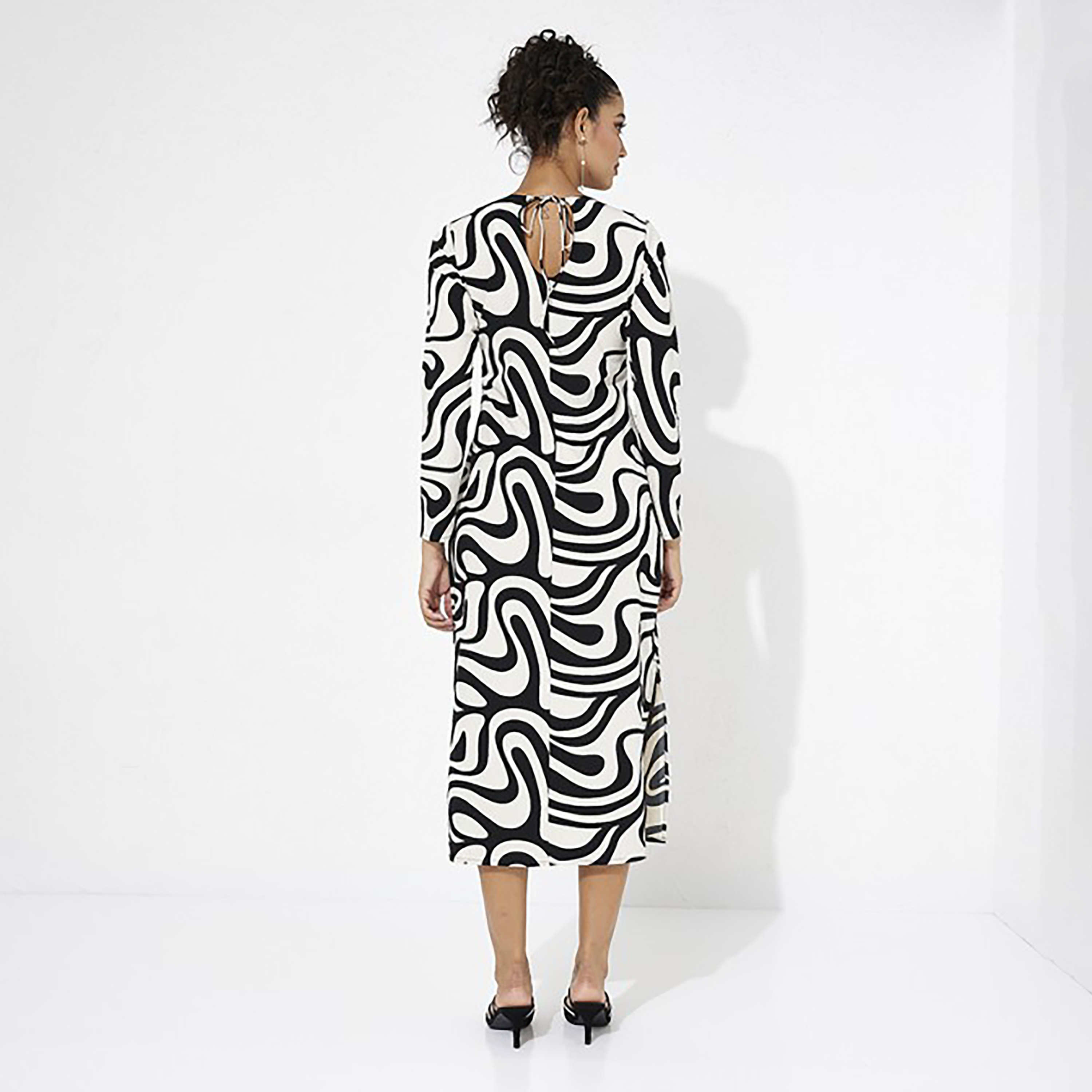 Aeropostale Printed Round Neck Straight Midi Dress-women-clothing-dresses-image-4