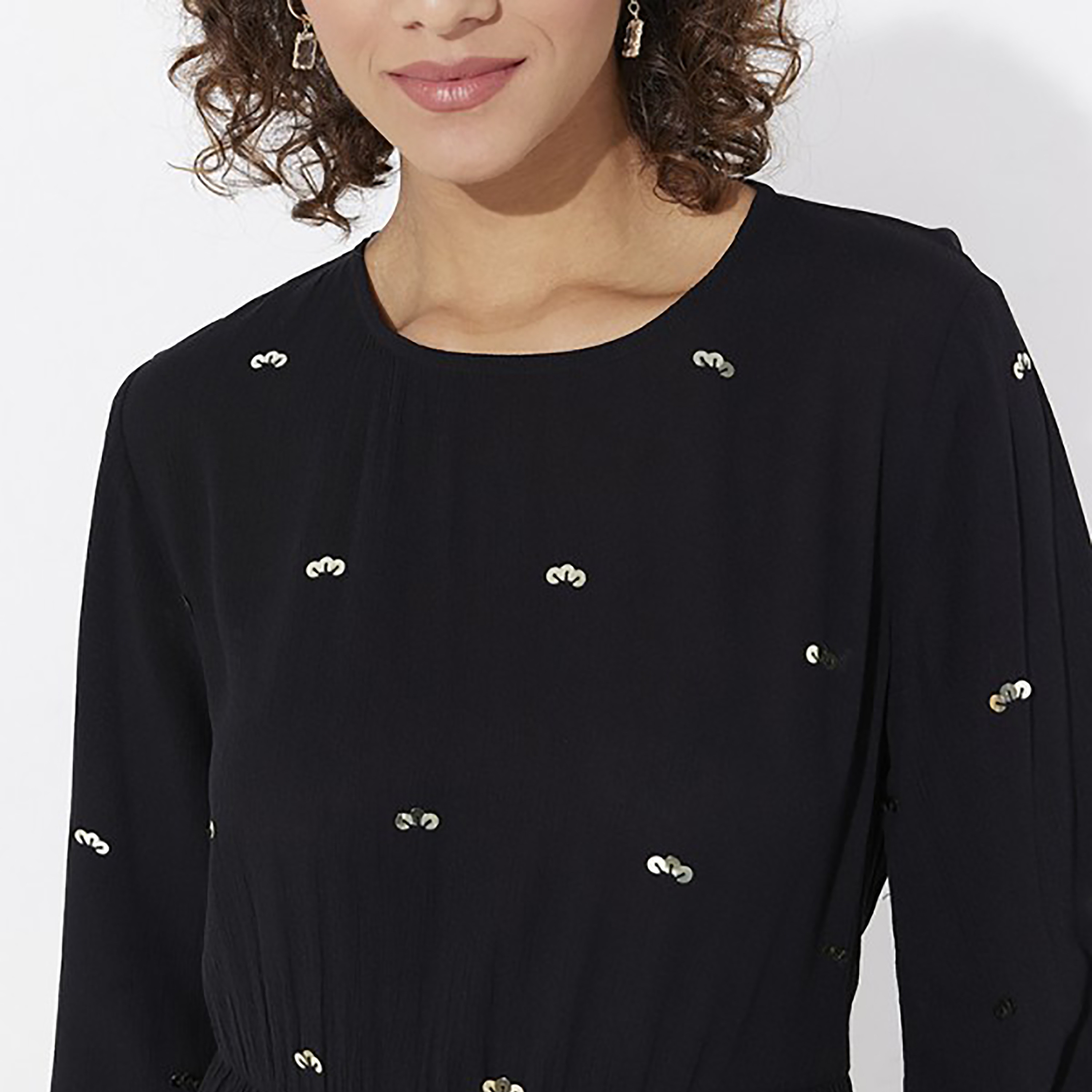 فستان ماكسي بطبقات ورقبة دائرية مع مزين سيكوينس من إيروبوستال-women-clothing-dresses-image-7