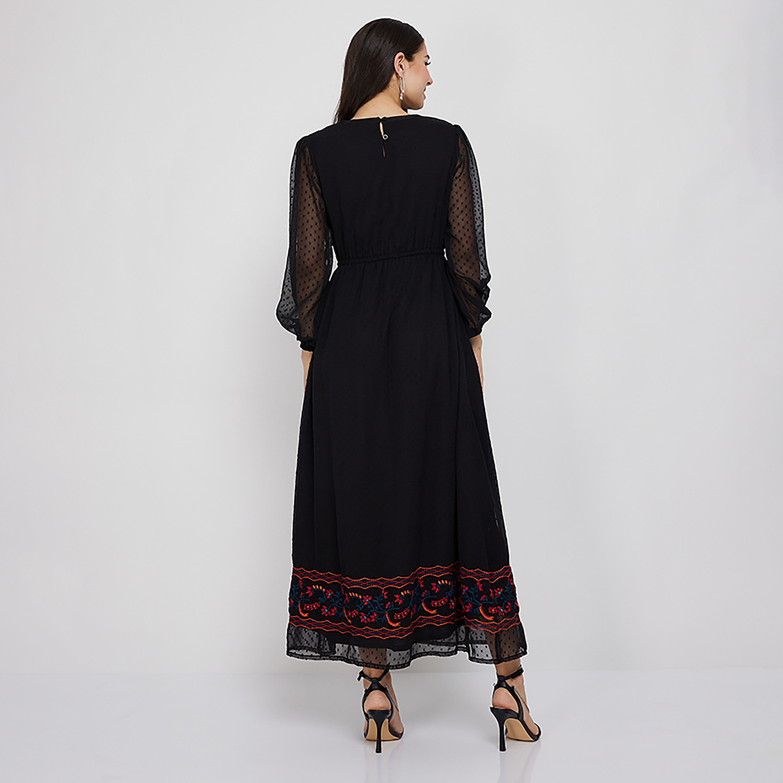 فستان ماكسي بياقة مستديرة مع مطرزة من ايروبوستال-women-clothing-dresses-image-4