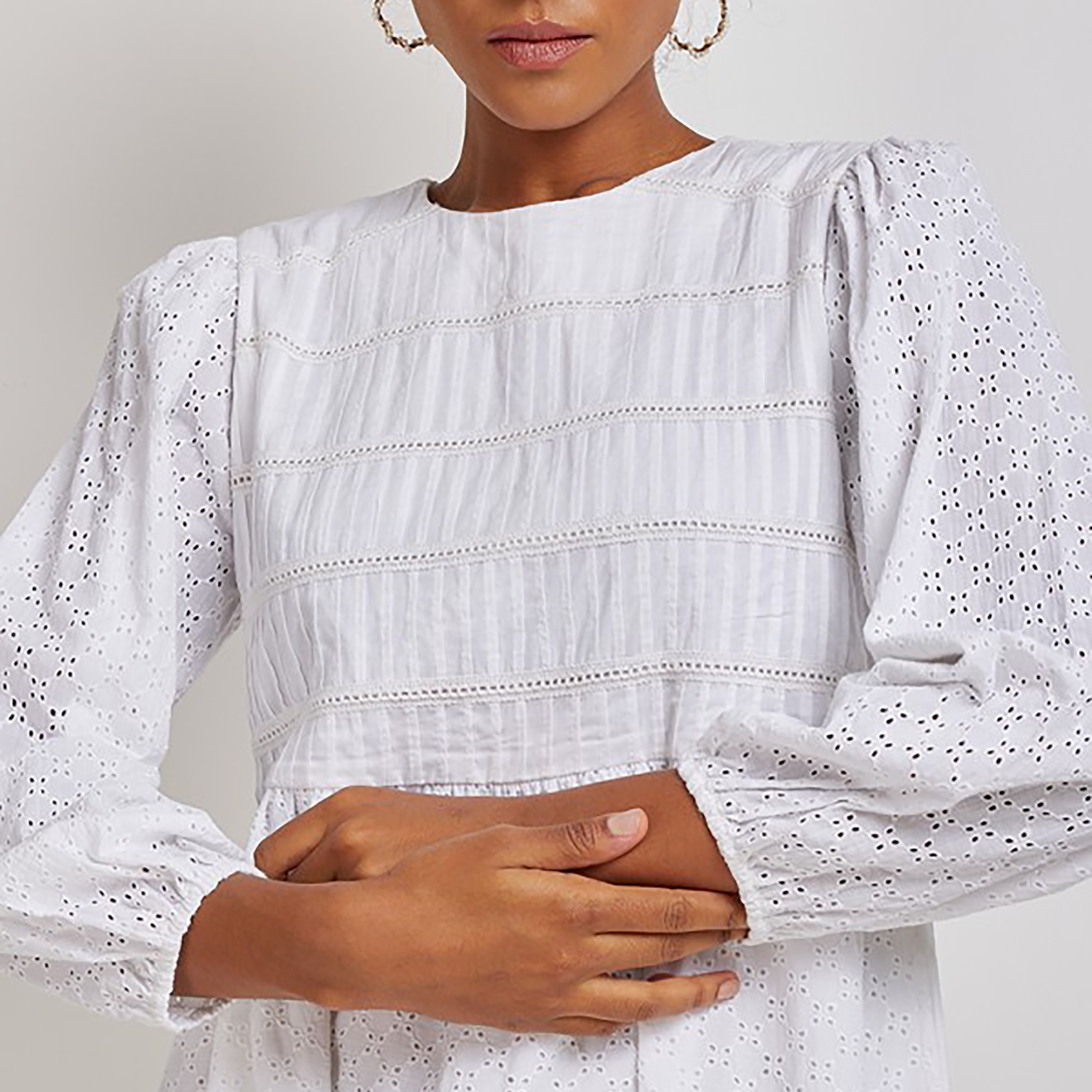 فستان ميدي ذو فيت وفلير برقبة دائرية مع مطرز من إيروبوستال شيفلي-women-clothing-dresses-image-3