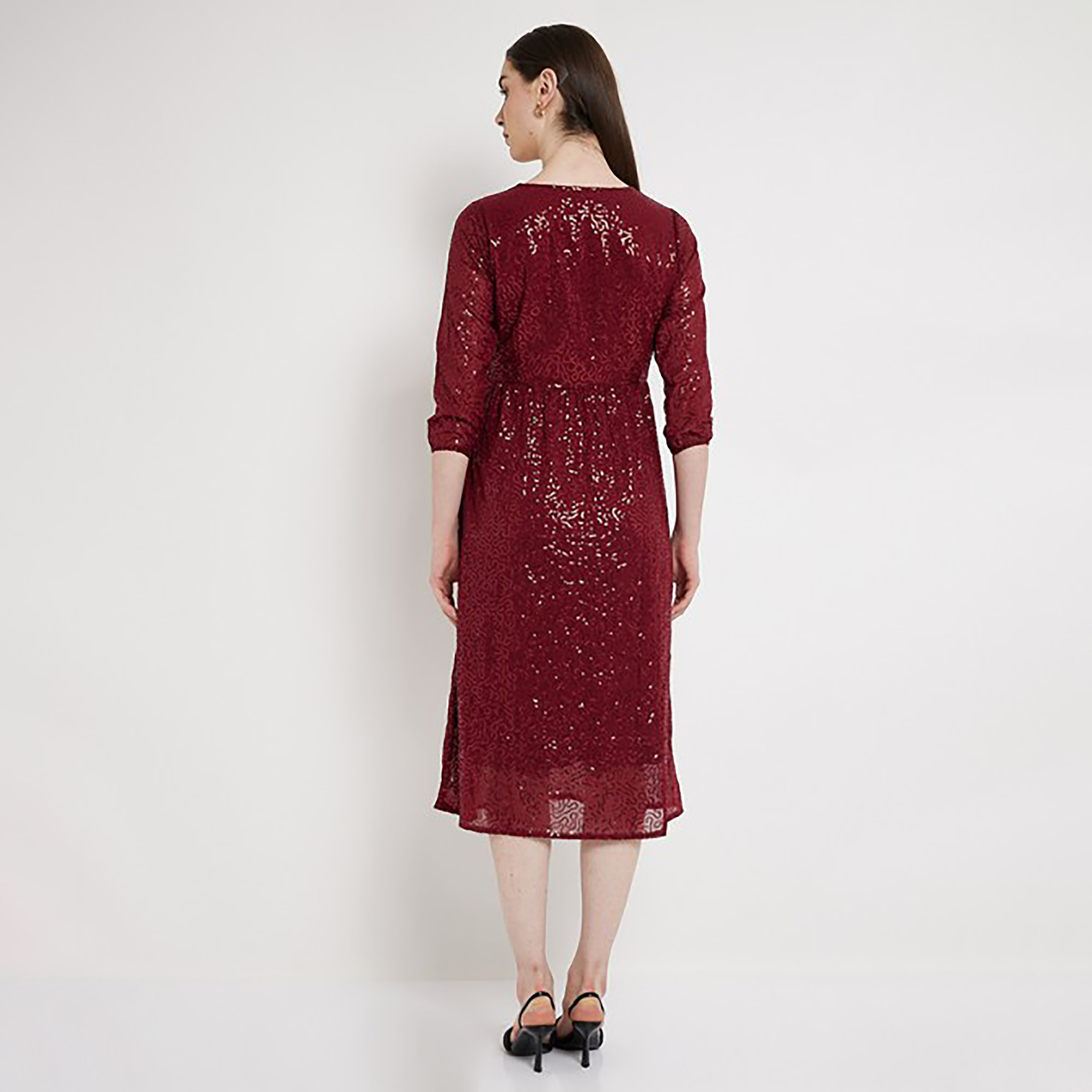 فستان متوسط الطول بواسع ورقبة دائرية مع مزين سيكوينس من إيروبوستال-women-clothing-dresses-image-8