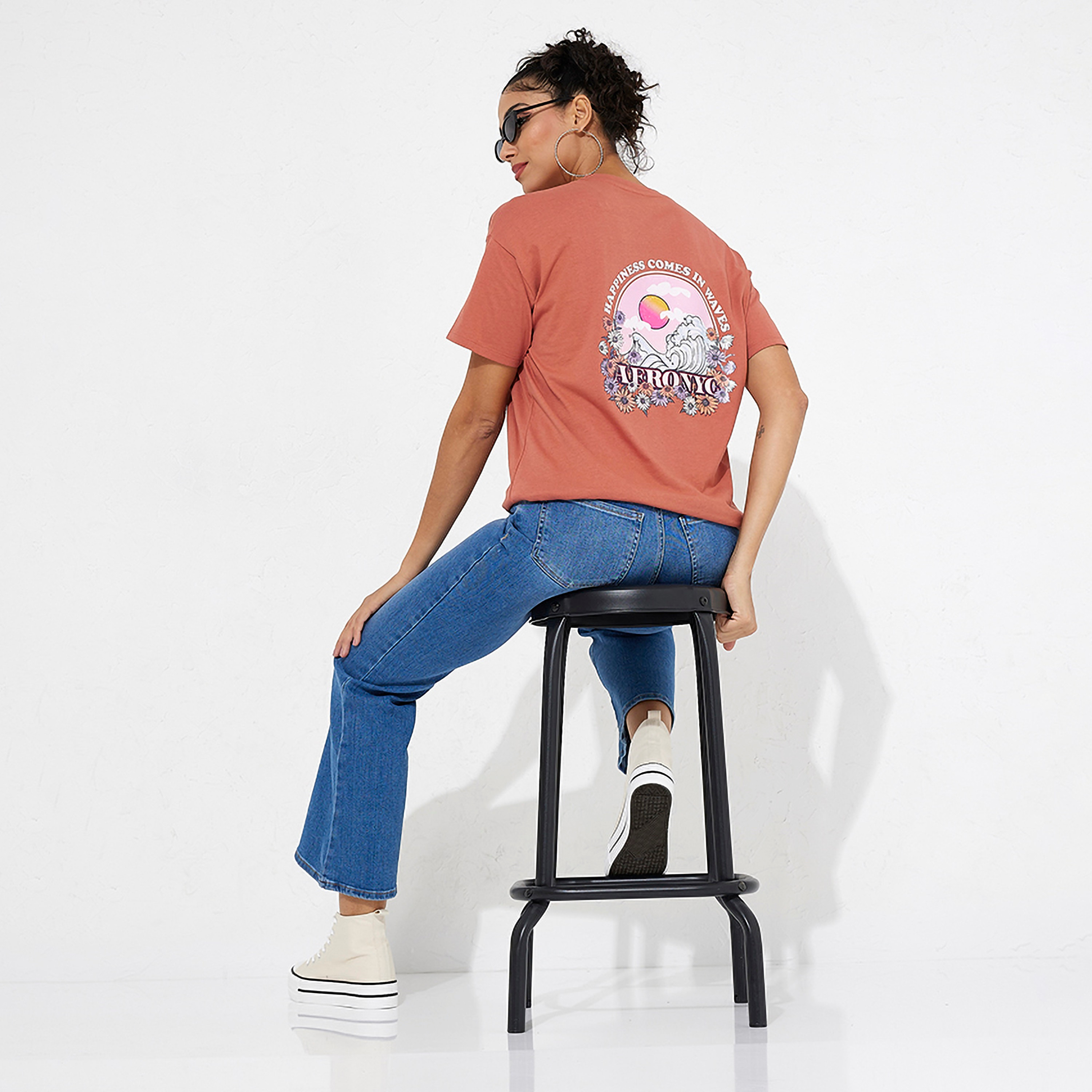 Aeropostale Graphic Crew Neck Short Sleeves Women's T-Shirt-women-clothing-tshirts-image-2