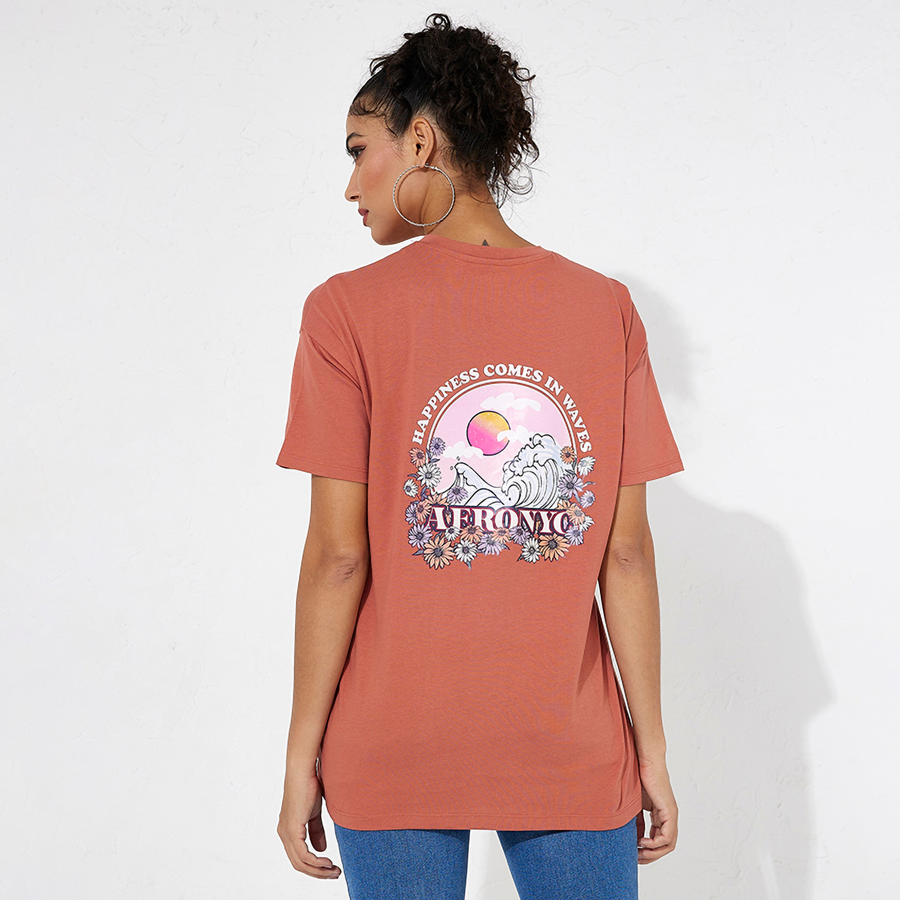 Aeropostale Graphic Crew Neck Short Sleeves Women's T-Shirt-women-clothing-tshirts-image-4