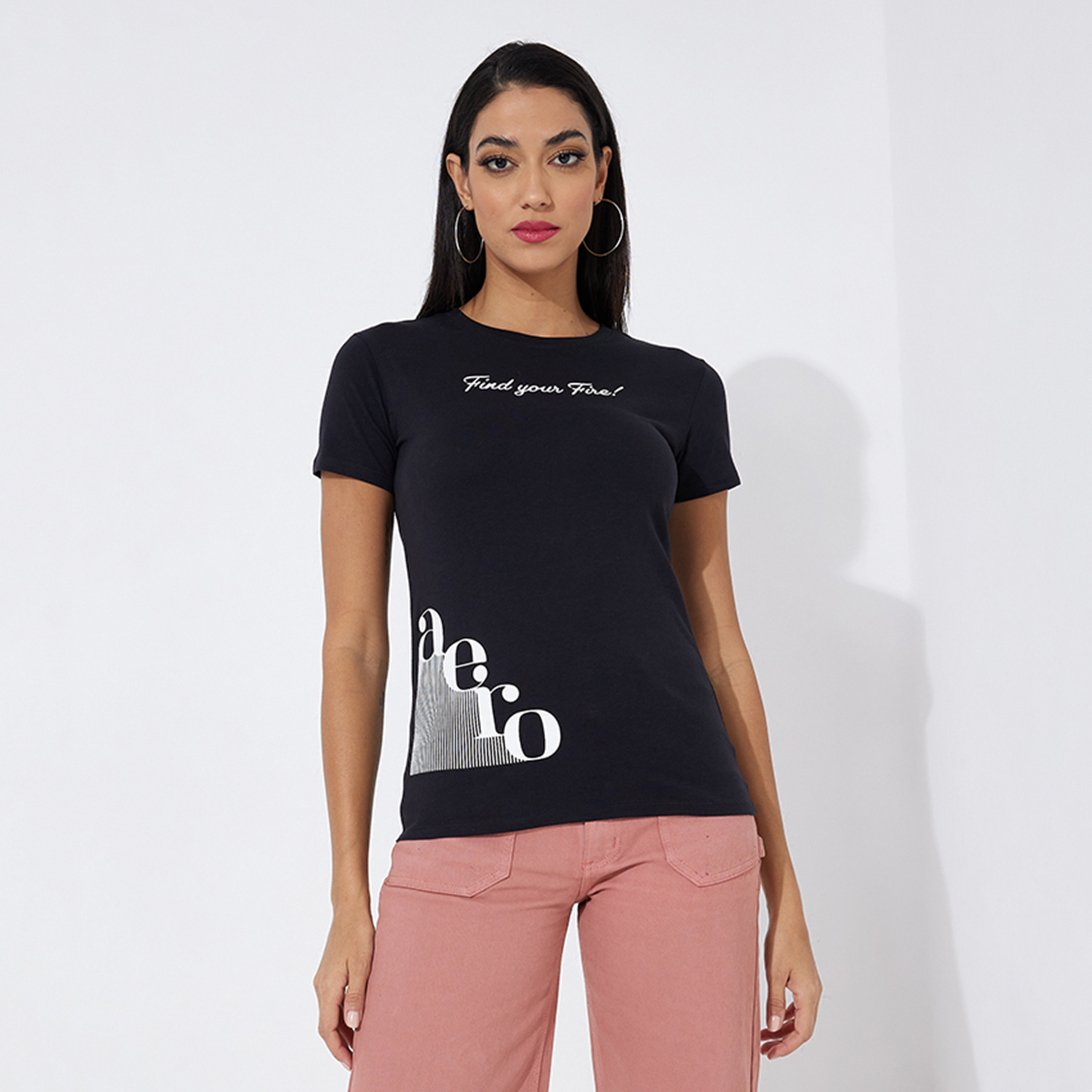 تي شيرت نسائي بأكمام قصيرة ورقبة دائرية وطبعة رسومات من أيروبوستال-women-clothing-tshirts-image-1