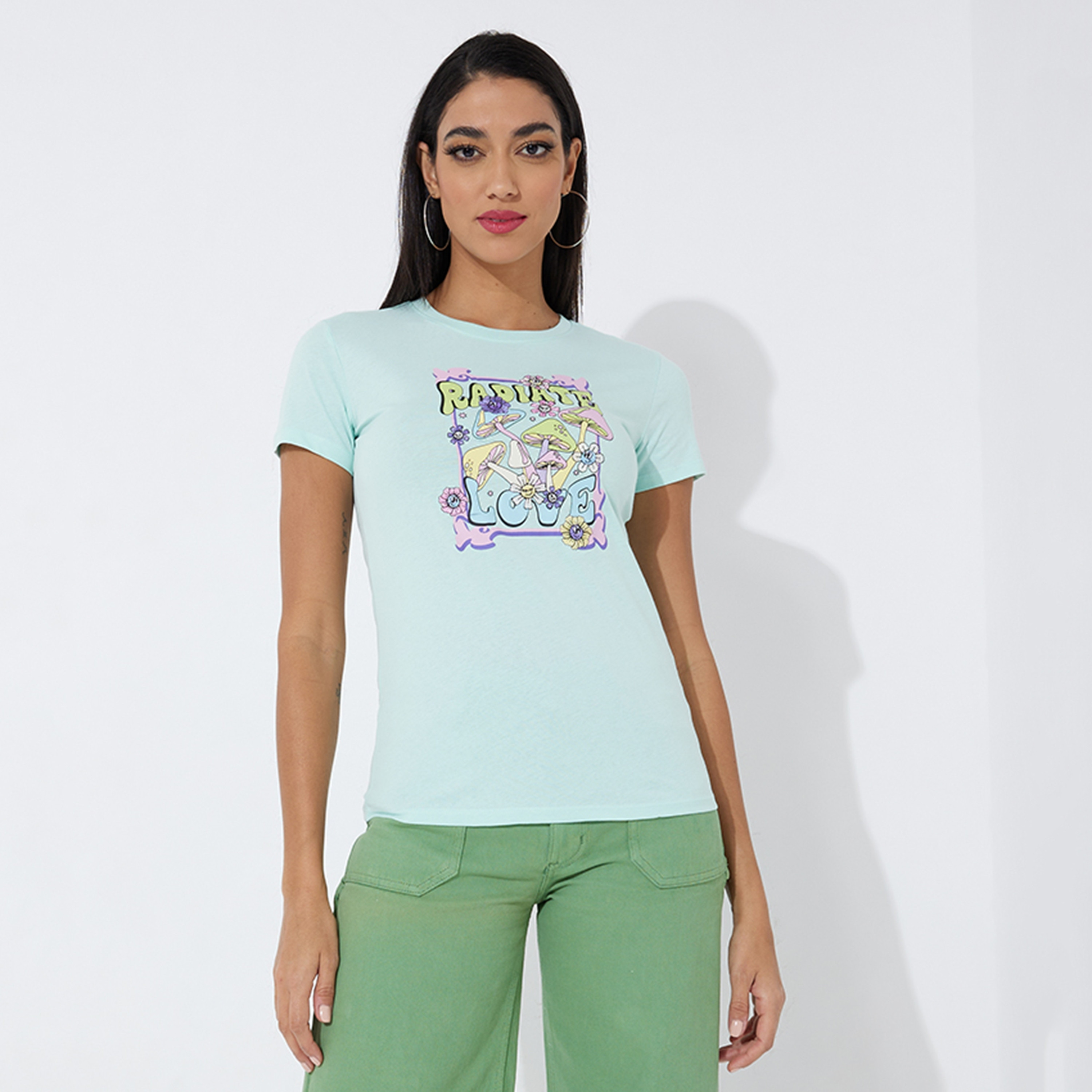 تي شيرت نسائي بأكمام قصيرة ورقبة دائرية وطبعة رسومات على شكل فطر من أيروبوستال-women-clothing-tshirts-image-1