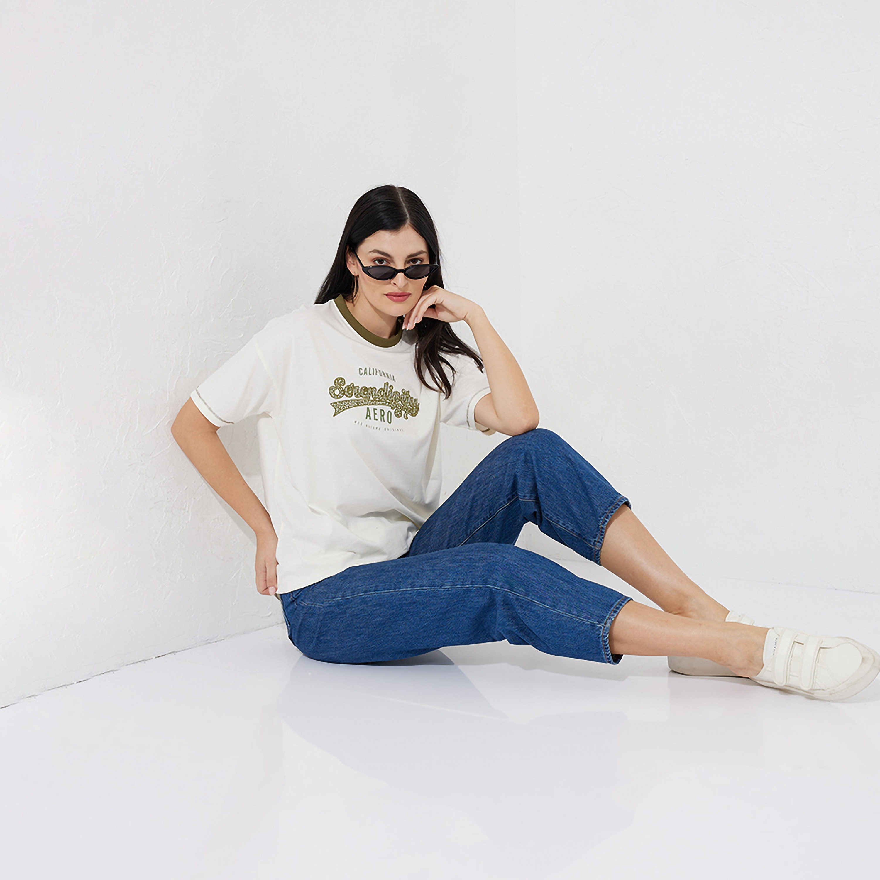Aeropostale Logo Crew Neck Short Sleeves Women's T-Shirt-women-clothing-tshirts-image-2