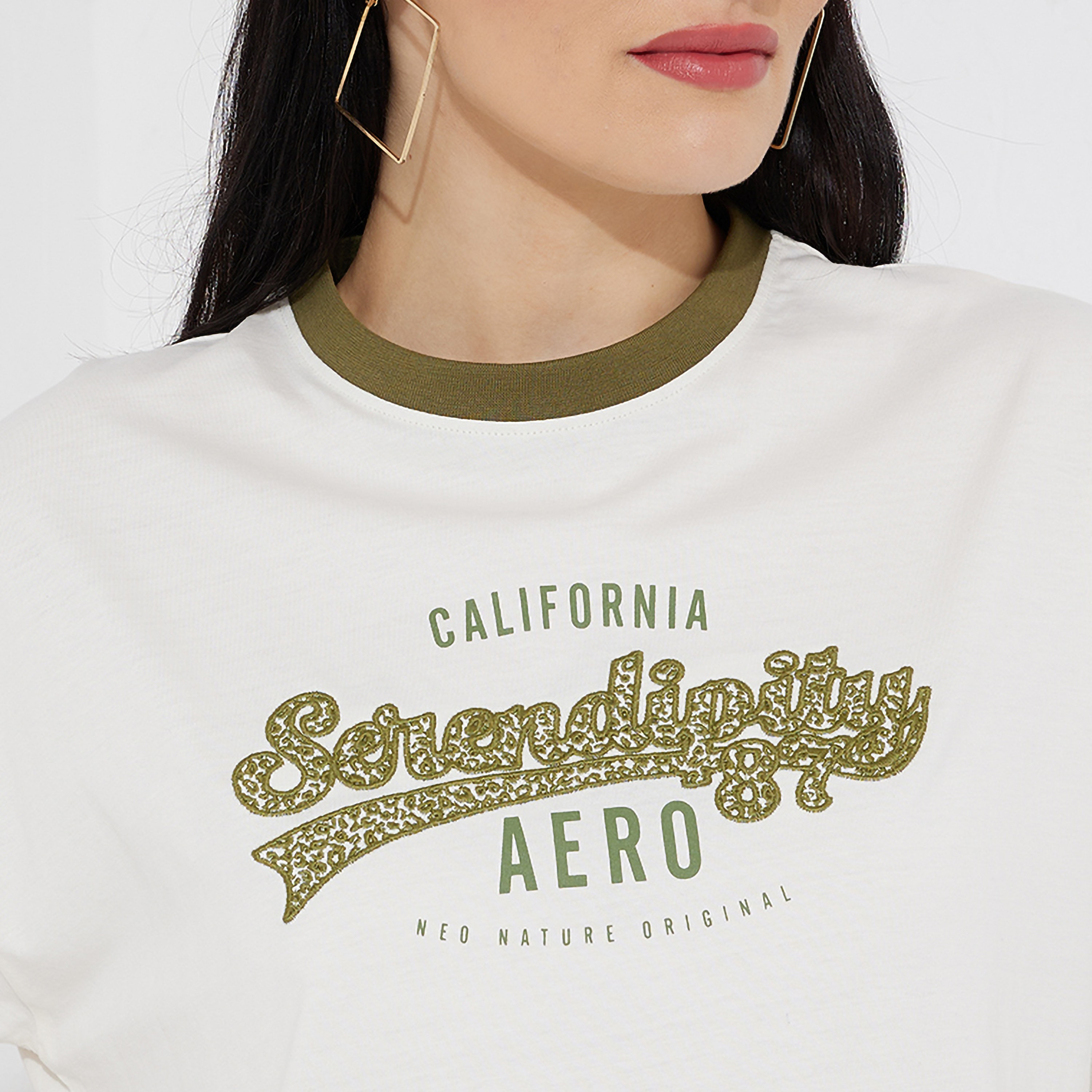 Aeropostale Logo Crew Neck Short Sleeves Women's T-Shirt-women-clothing-tshirts-image-3