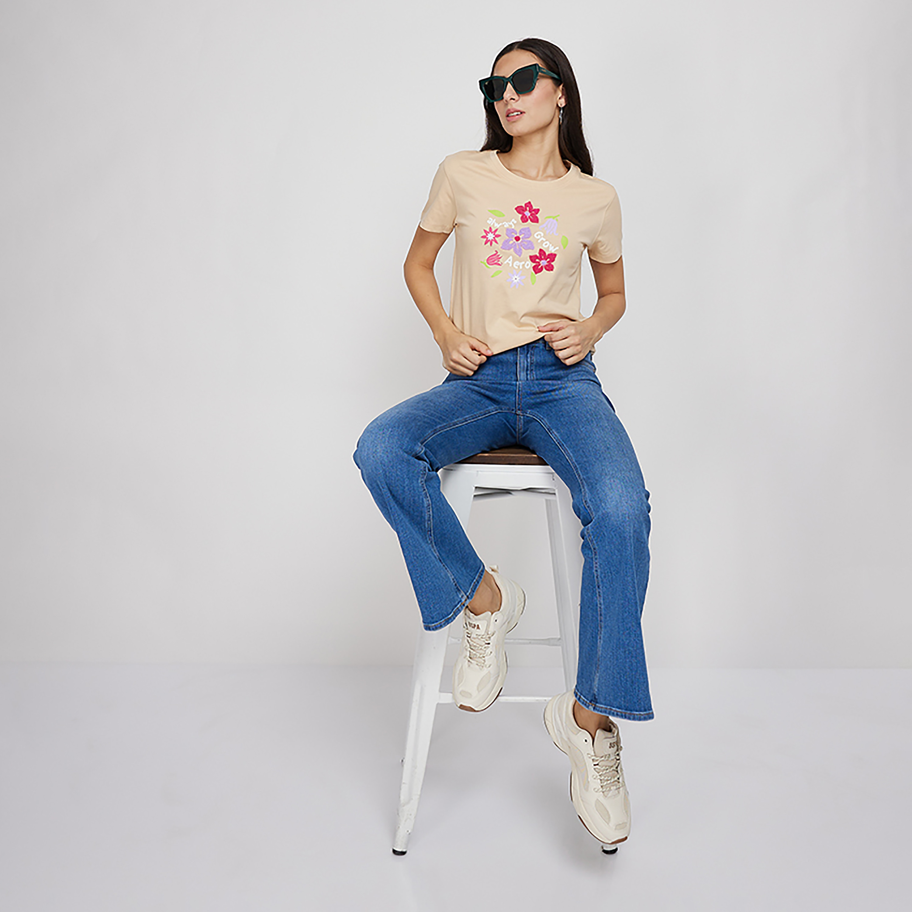 تي شيرت من ايروبوستال بأكمام قصيرة و ياقة مستديرة مع زھور-women-clothing-tshirts-image-2