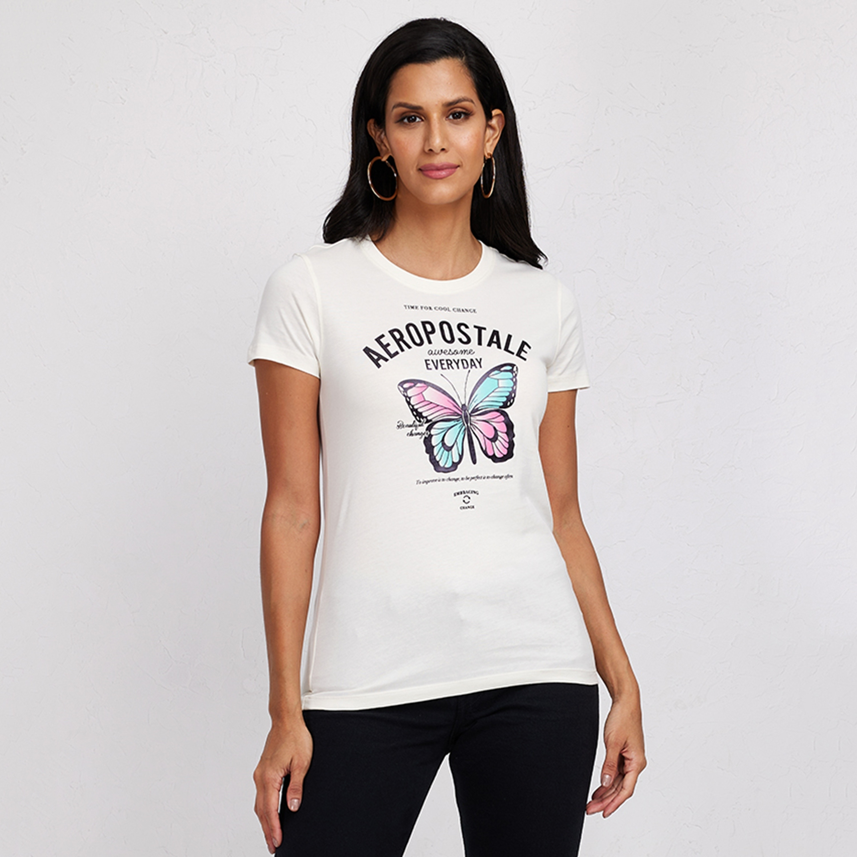 تي شيرت نسائي بطبعة رسومات على شكل فراشة ورقبة دائرية وأكمام قصيرة من أيروبوستال-women-clothing-tshirts-image-1