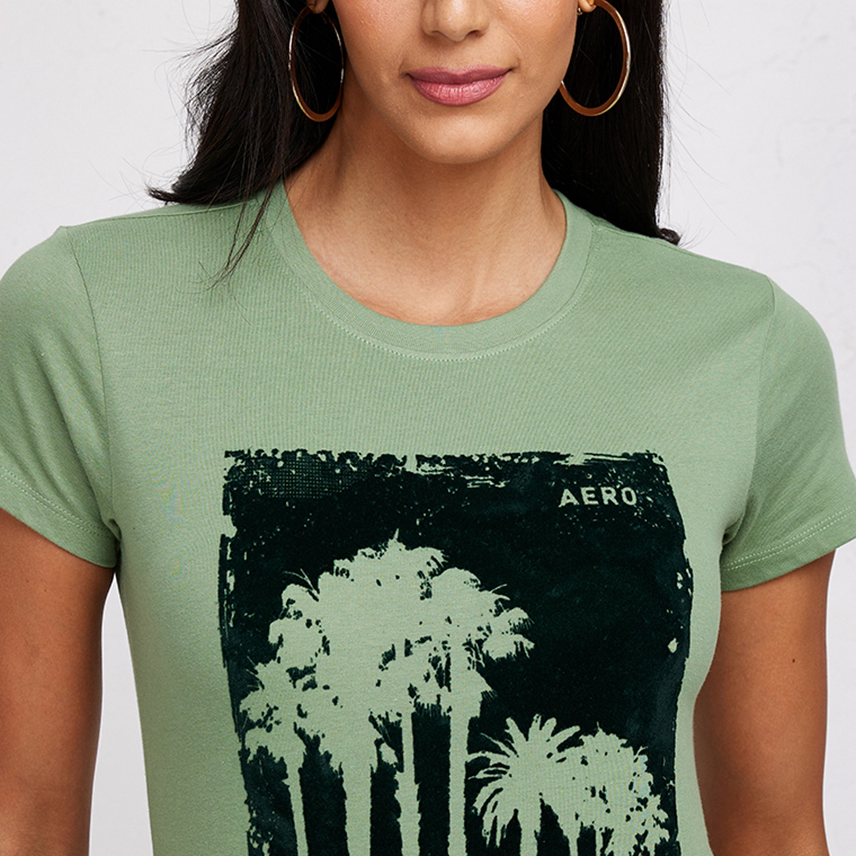 تي شيرت نسائي بطبعة رسومات لشجرة النخيل برقبة دائرية وأكمام قصيرة من أيروبوستال-women-clothing-tshirts-image-3