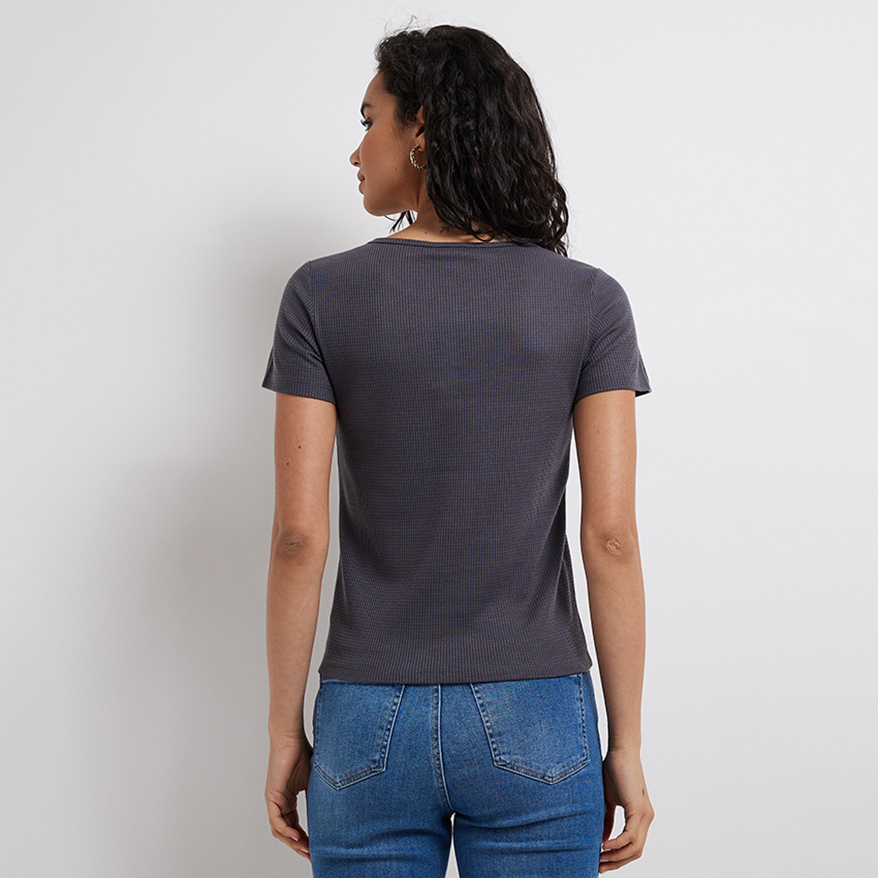Aeropostale Textured Henley Neck Short Sleeves Women's T-Shirt-women-clothing-tshirts-image-4
