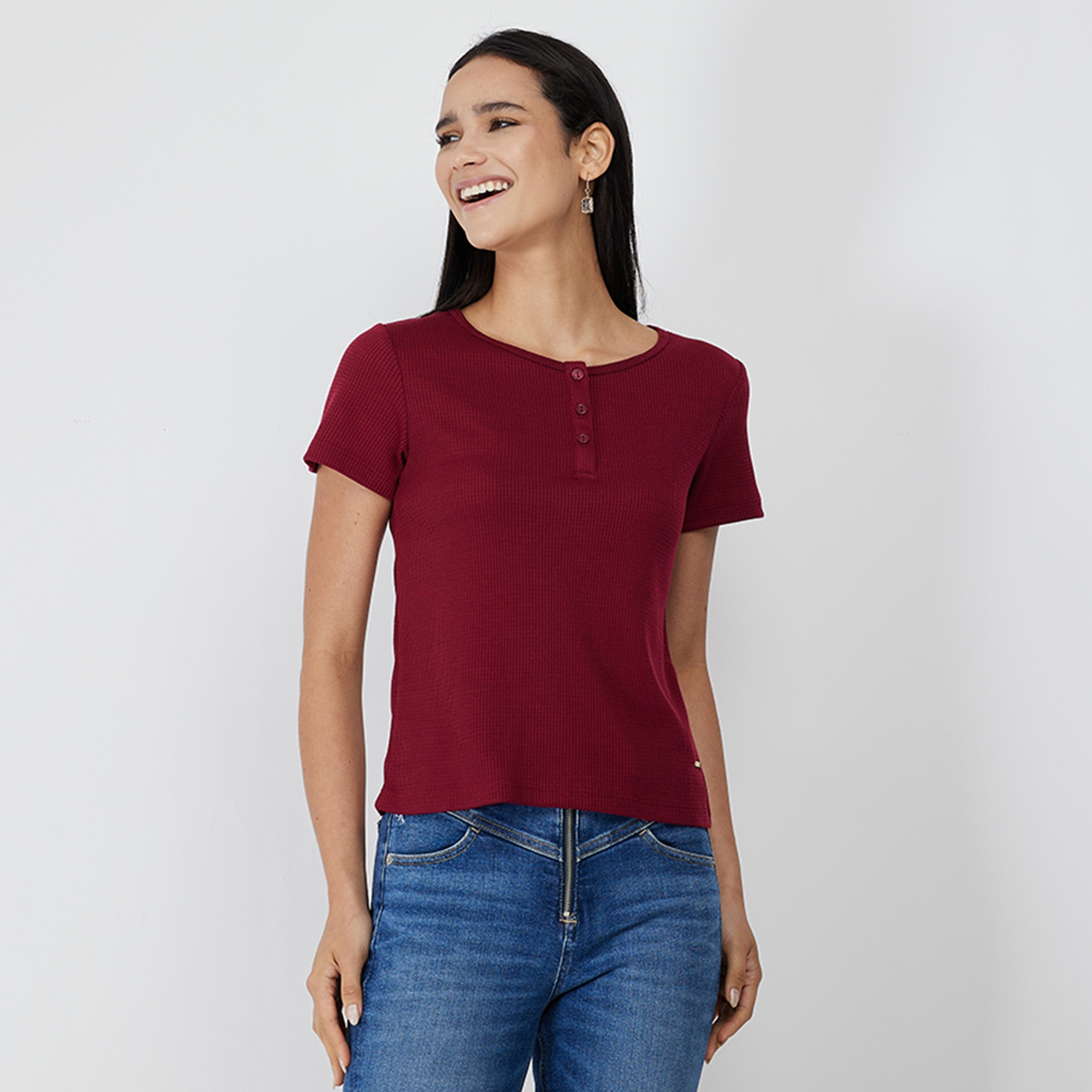 Aeropostale Textured Henley Neck Short Sleeves Women's T-Shirt-women-clothing-tshirts-image-5