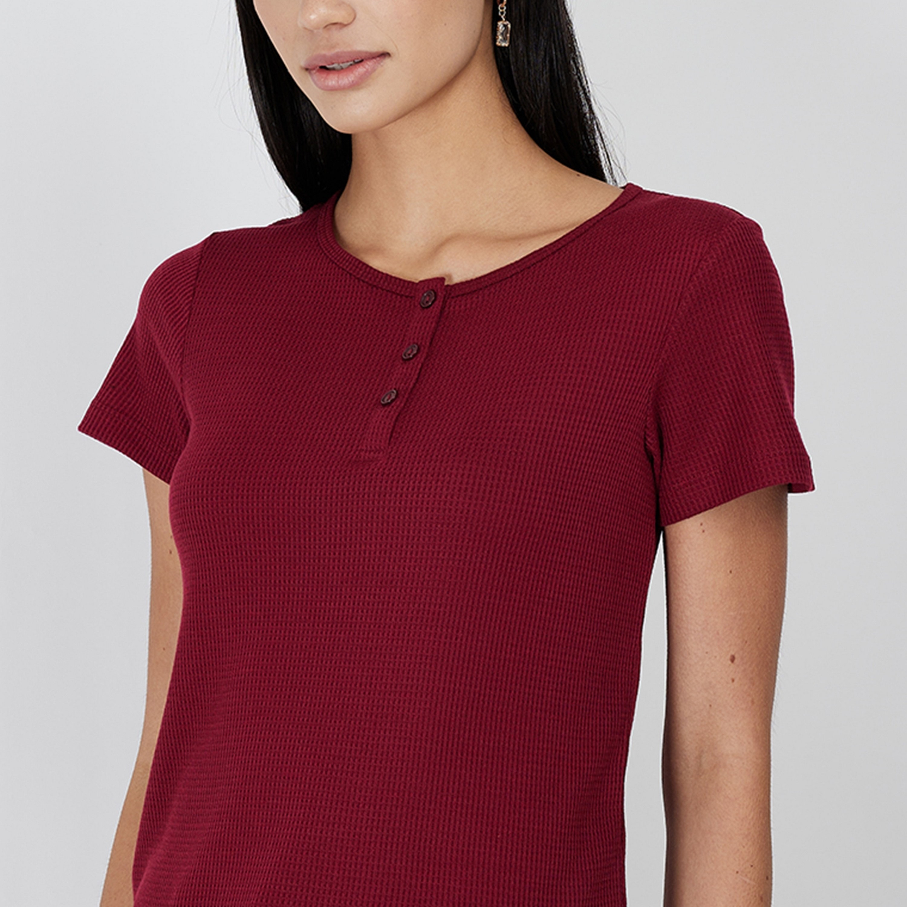 Aeropostale Textured Henley Neck Short Sleeves Women's T-Shirt-women-clothing-tshirts-image-7