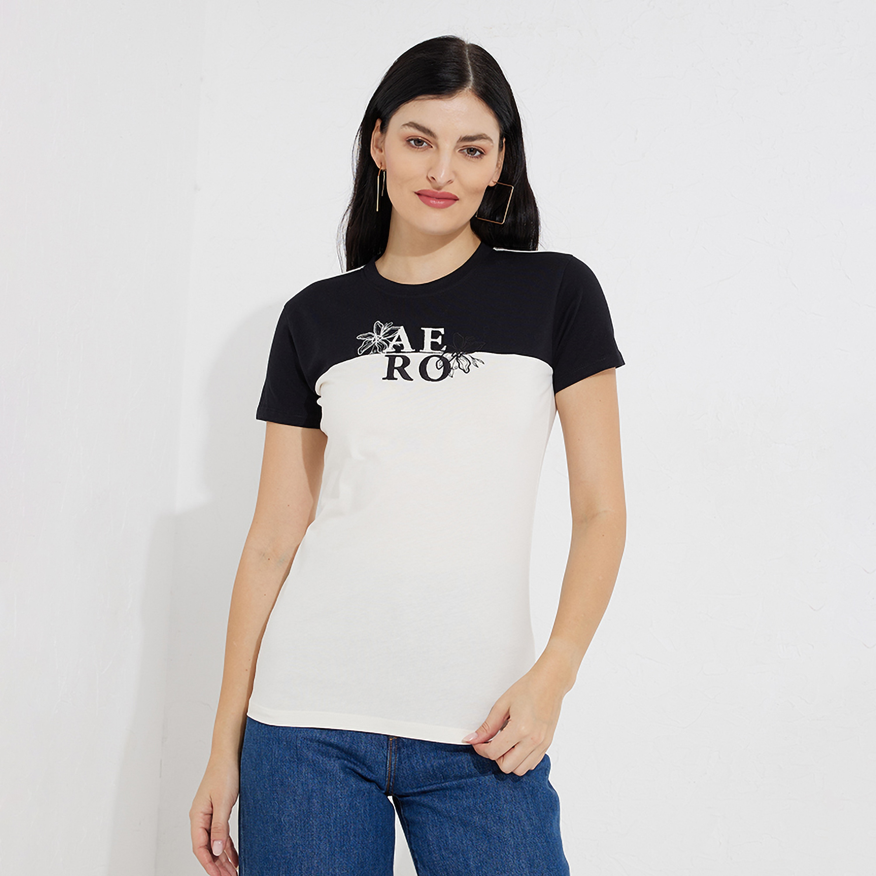 Aeropostale Colour-blocked Crew Neck Short Sleeves Women's T-Shirt-women-clothing-tshirts-image-1