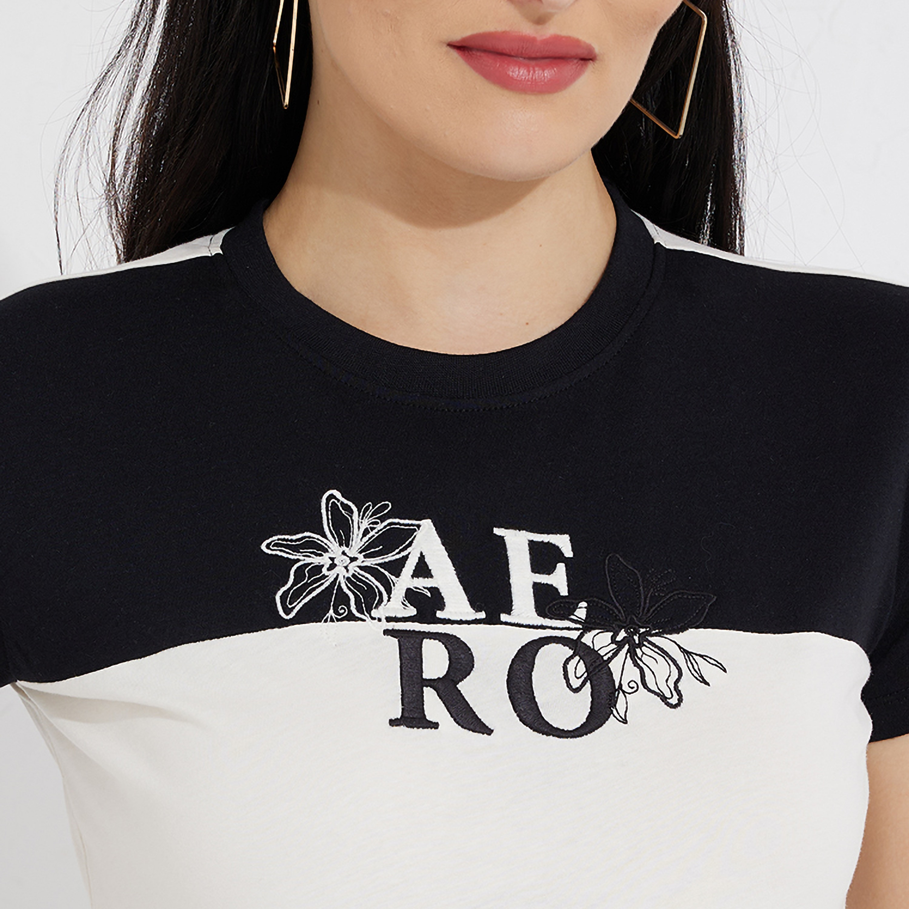 Aeropostale Colour-blocked Crew Neck Short Sleeves Women's T-Shirt-women-clothing-tshirts-image-3