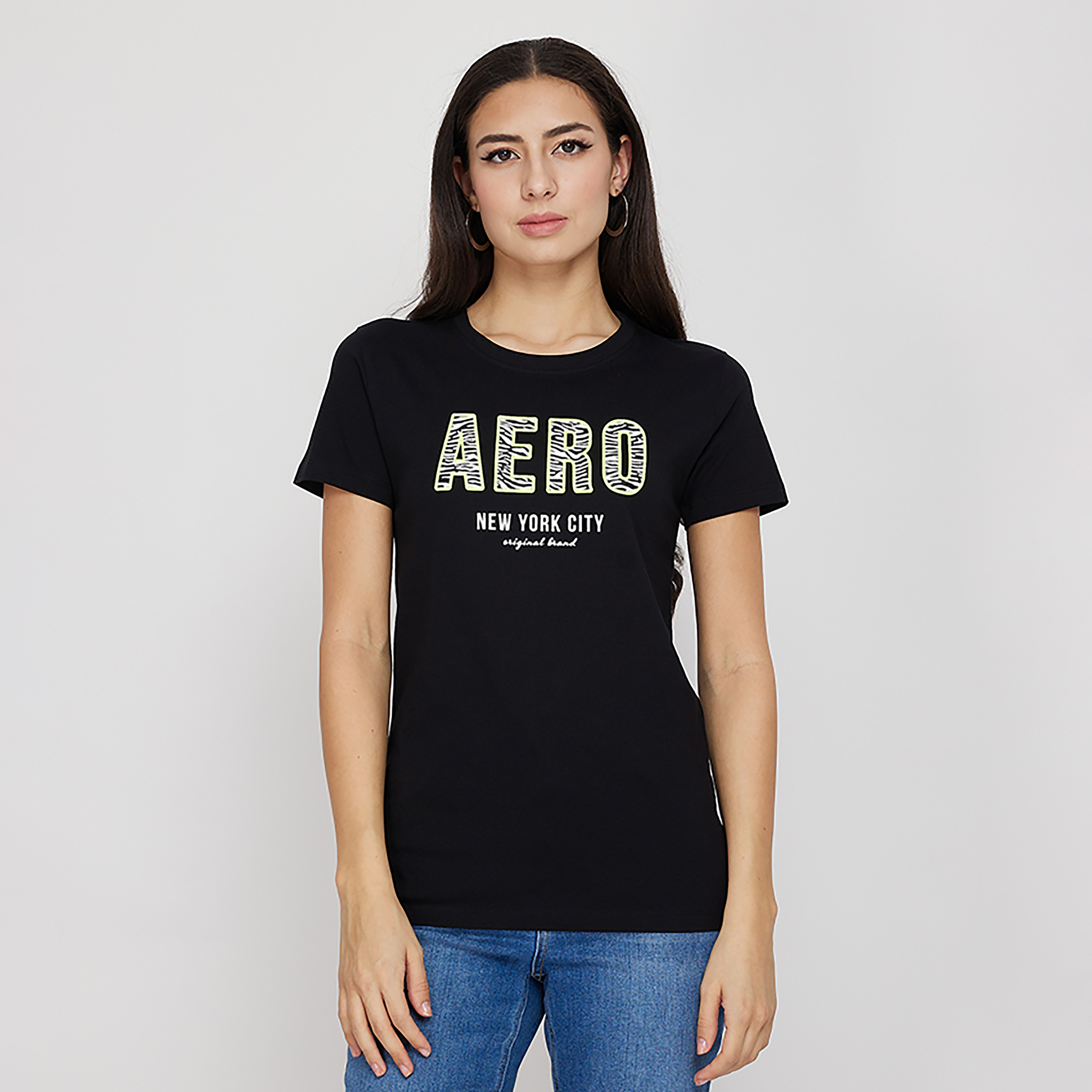 تي شيرت من ايروبوستال بأكمام قصيرة و ياقة مستديرة مع شعار بطبعات-women-clothing-tshirts-image-1