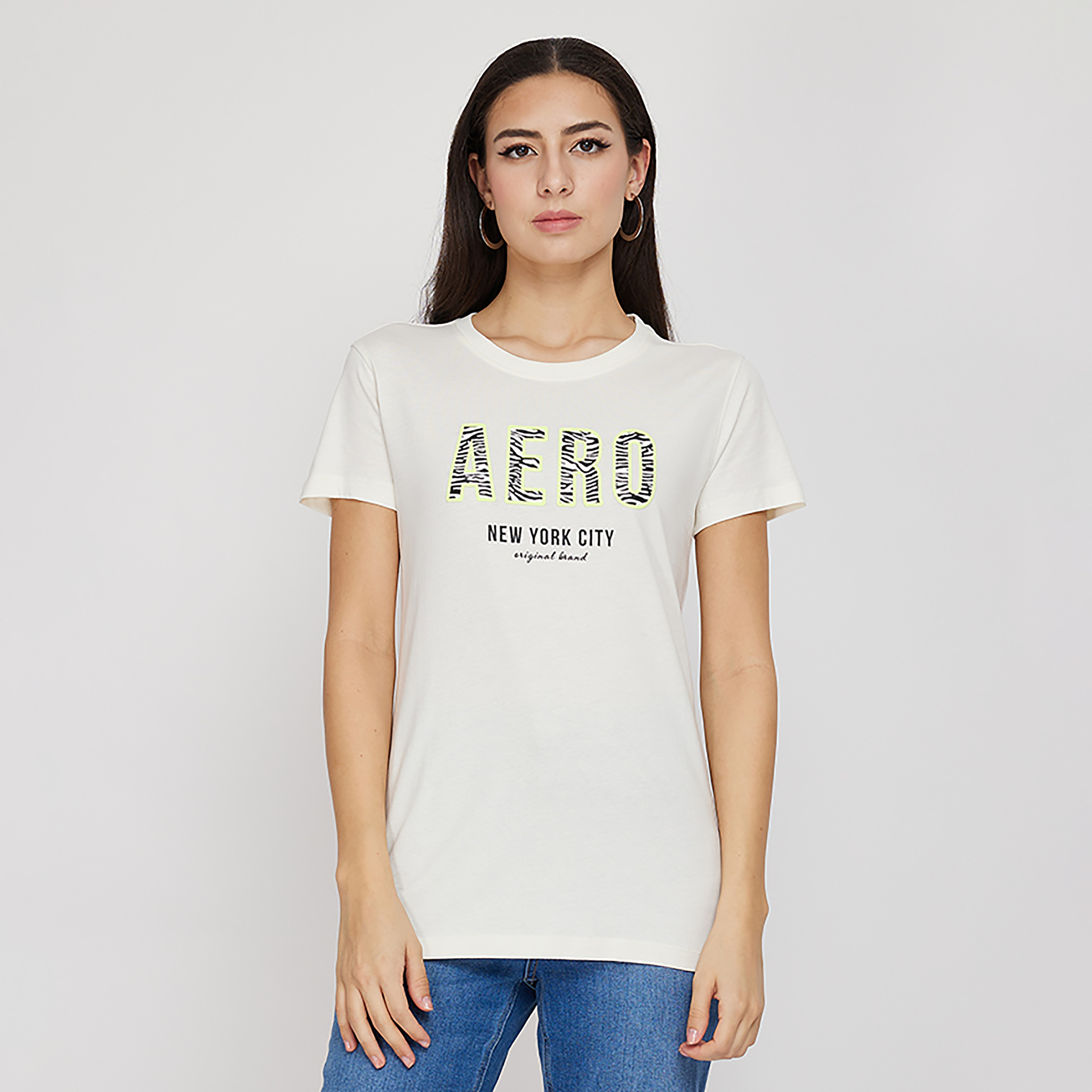 تي شيرت من ايروبوستال بأكمام قصيرة و ياقة مستديرة مع شعار بطبعات-women-clothing-tshirts-image-5