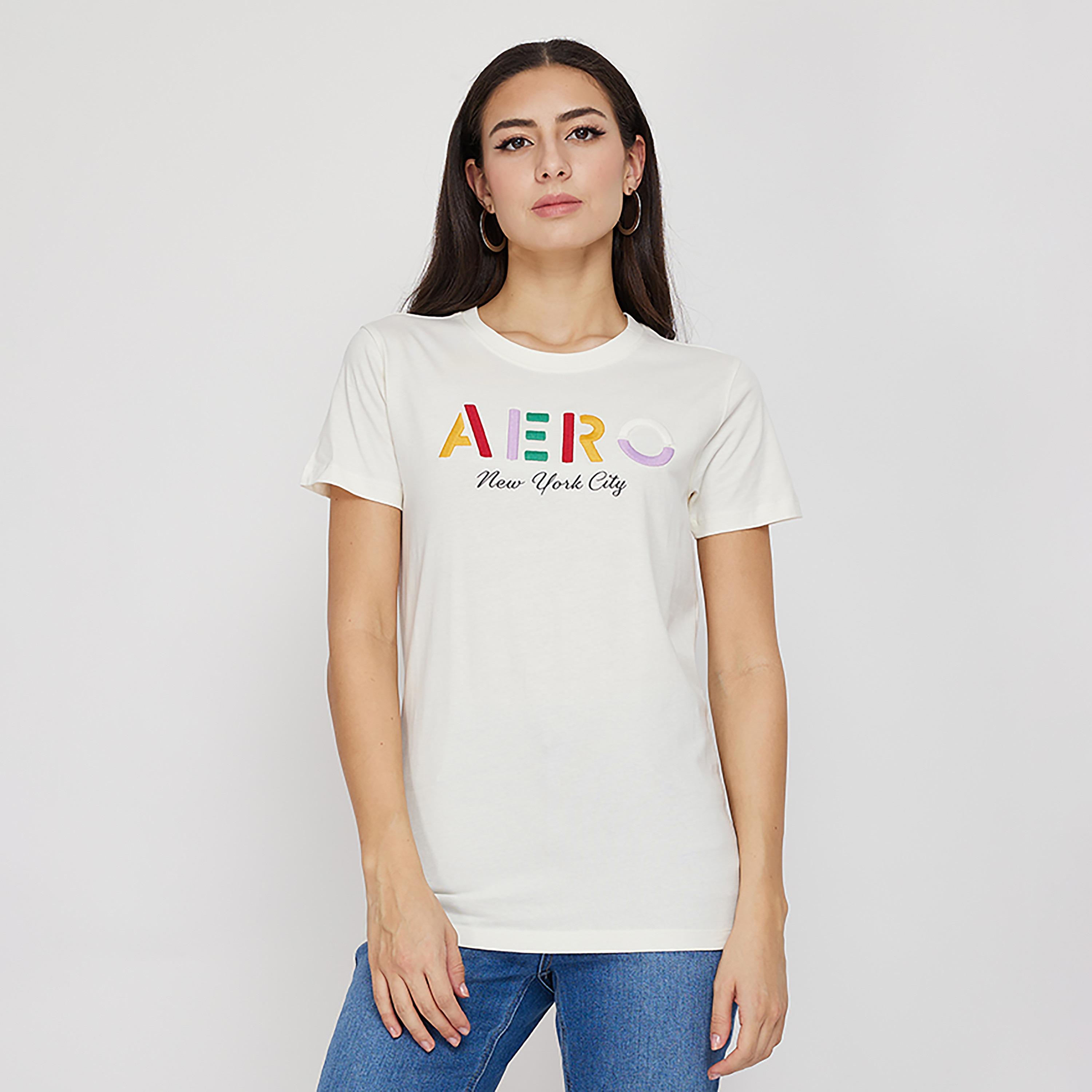تي شيرت من ايروبوستال بأكمام قصيرة و ياقة مستديرة مع شعار بمطرز-women-clothing-tshirts-image-5