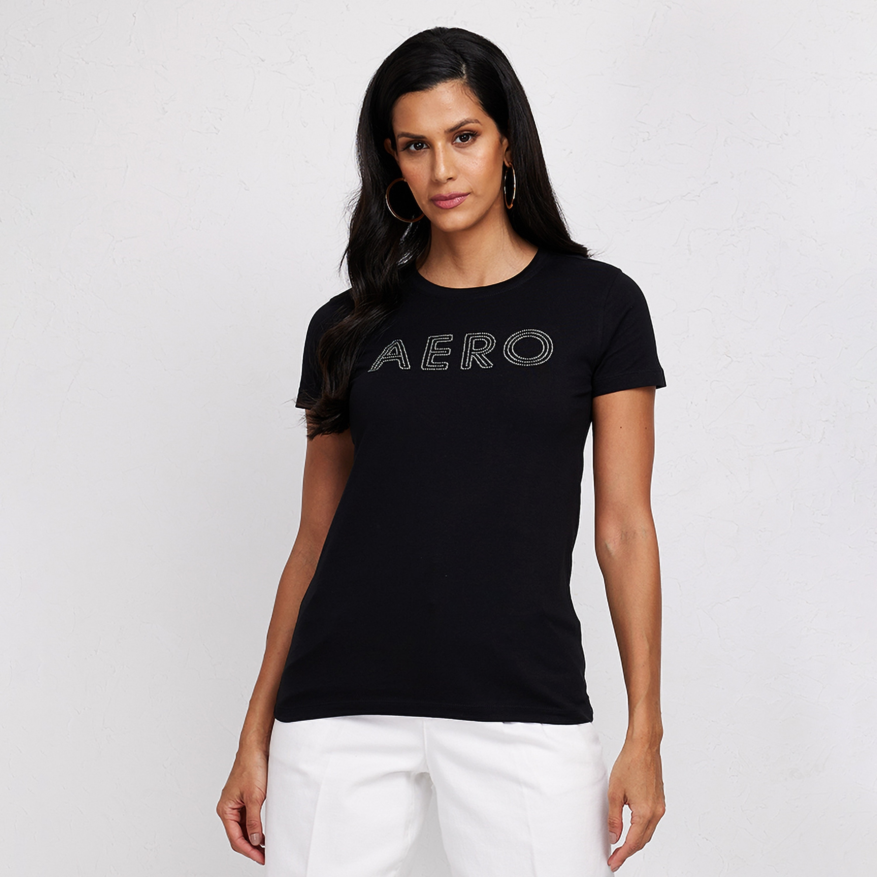 تي شيرت نسائي برقبة دائرية وأكمام قصيرة ومزين بأحجار الراين من أيروبوستال-women-clothing-tshirts-image-1