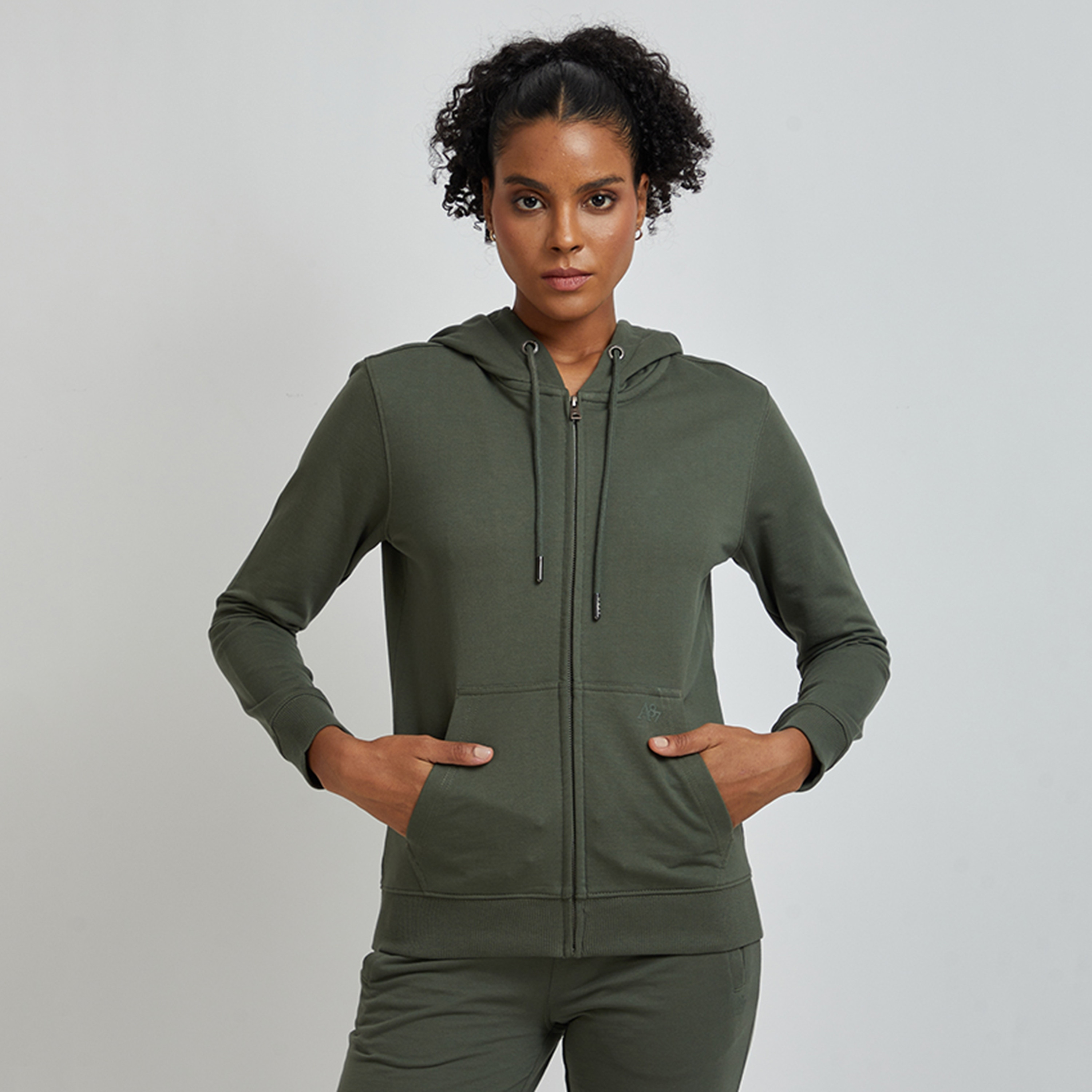 هودي سادة برقبة بغطاء رأس وأكمام طويلة للنساء بسحاب من أيروبوستال-women-clothing-hoodiesandsweatshirts-hoodies-image-5