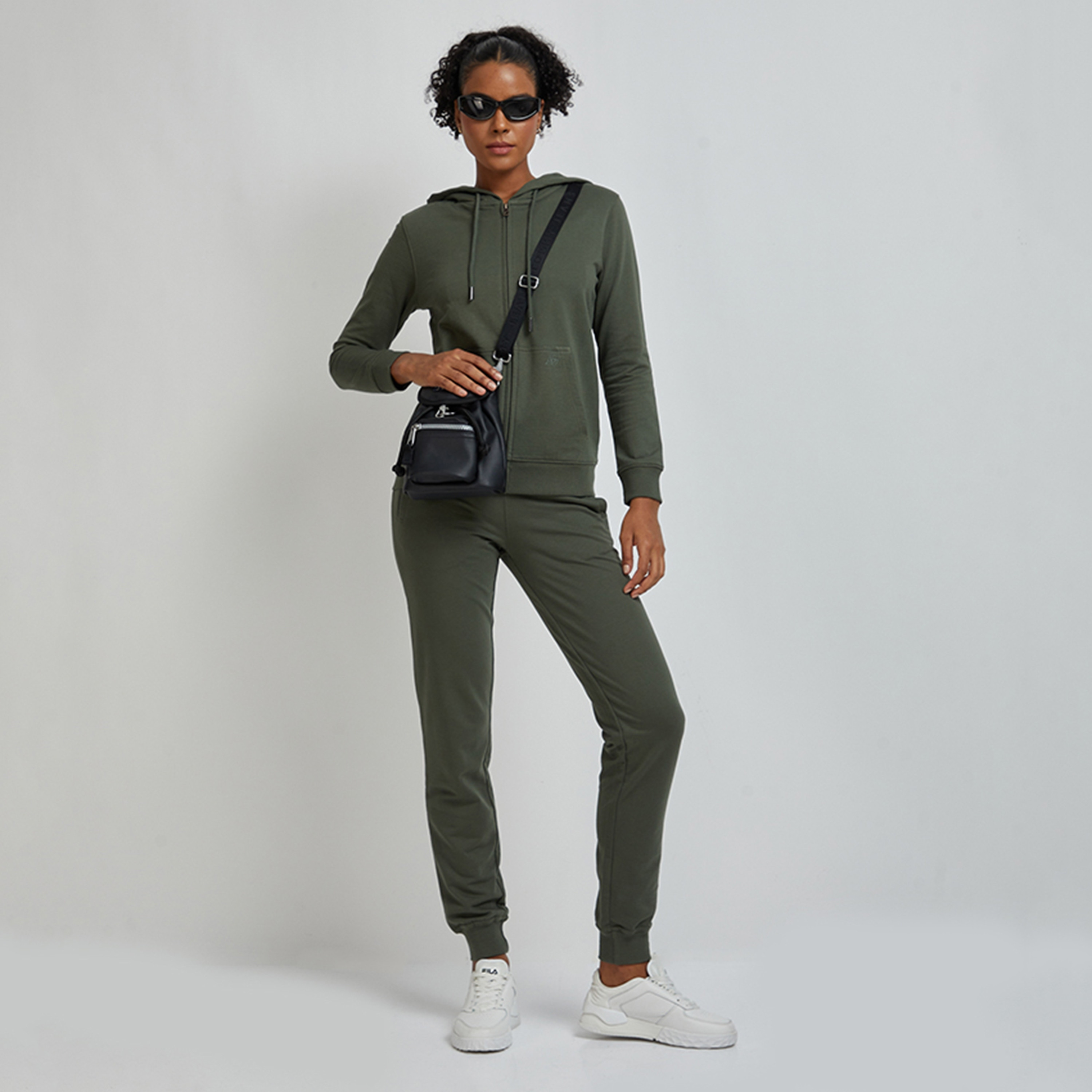Aeropostale Plain Hooded Neck Long Sleeves Women's Zip Through Hoodie-women-clothing-hoodiesandsweatshirts-hoodies-image-2