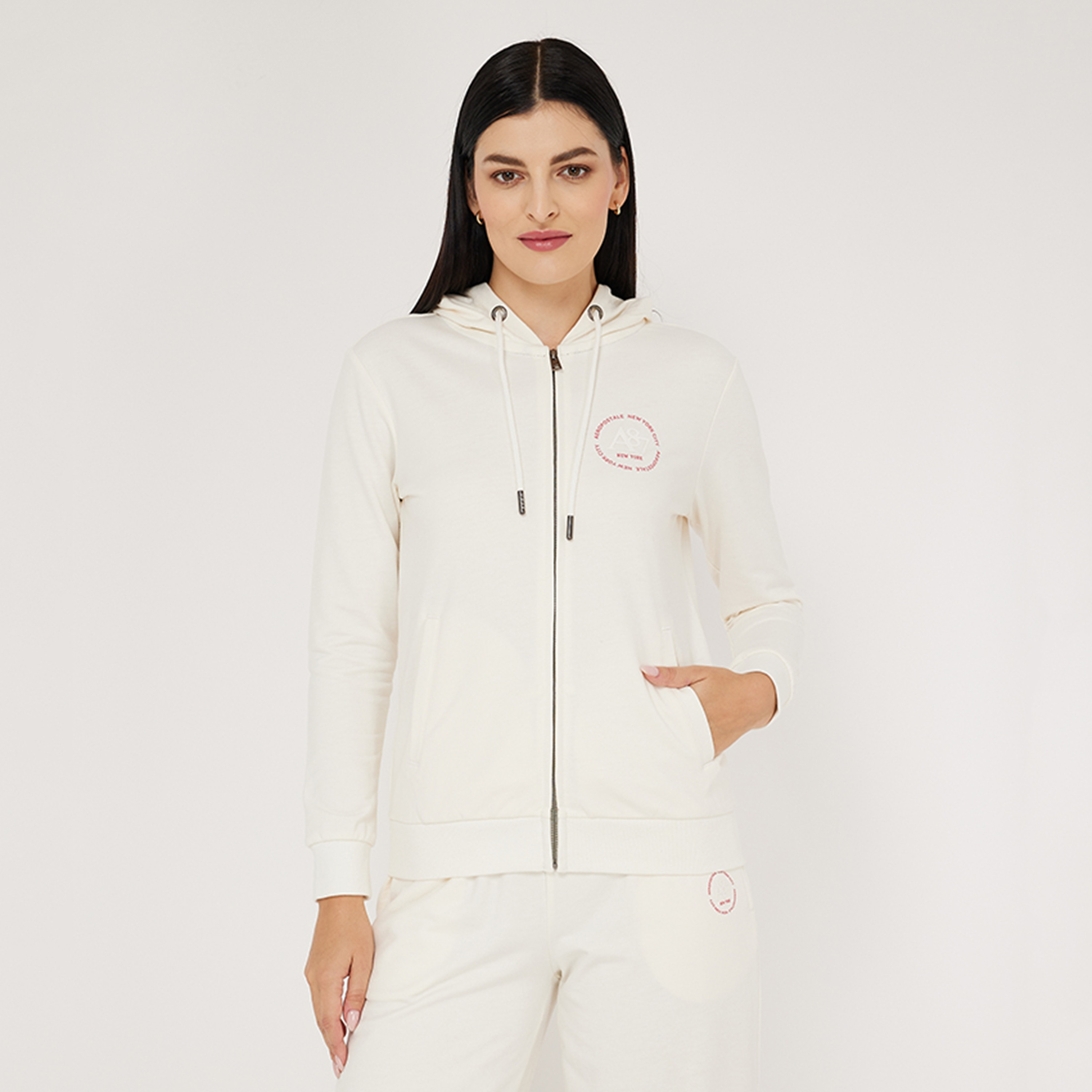 بلوزة نسائية بغطاء للرأس وأكمام طويلة وسحّاب وطبعة نصية من أيروبوستال-women-clothing-hoodiesandsweatshirts-hoodies-image-1