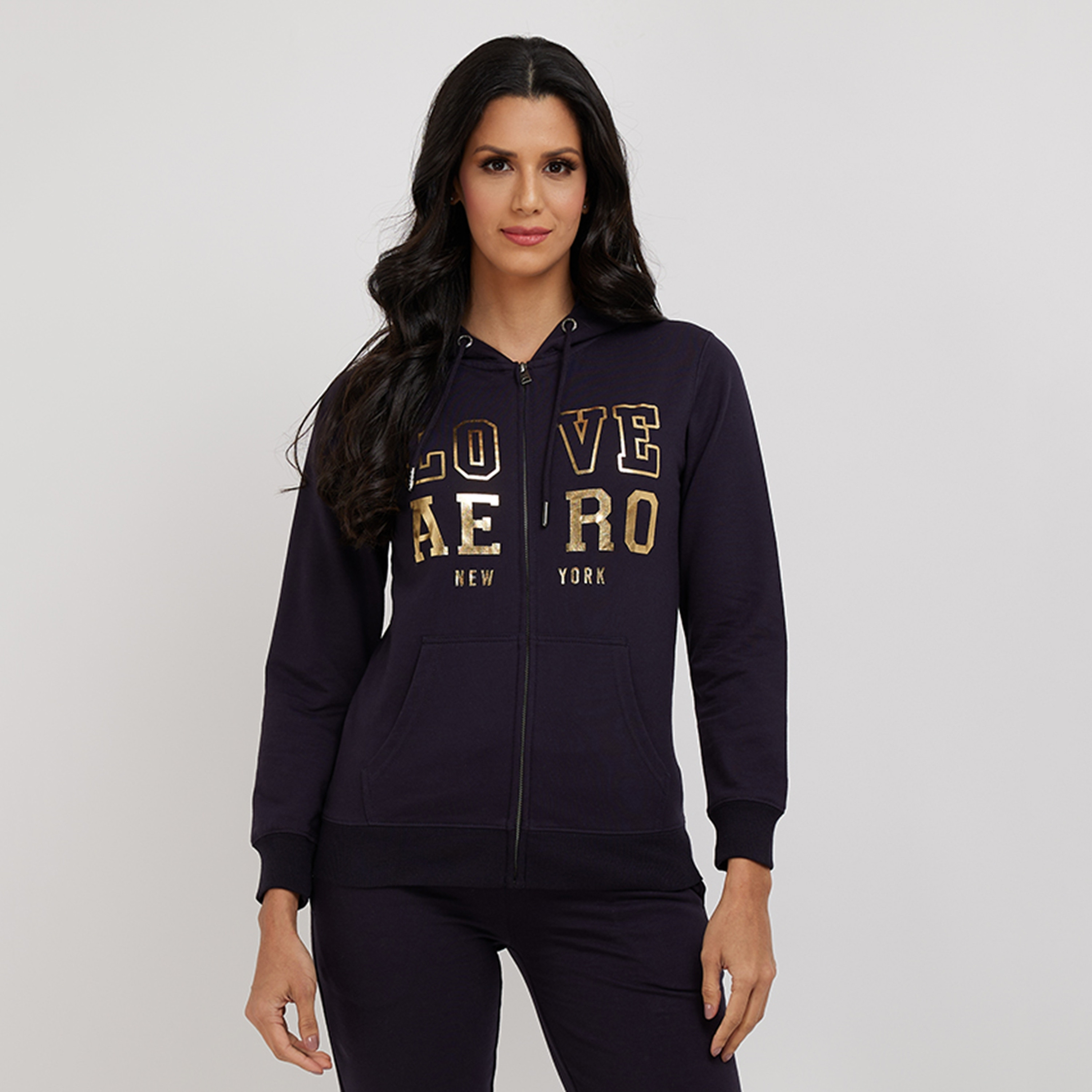 بلوزة نسائية بغطاء للرأس وأكمام طويلة وسحّاب وطبعة نصية من أيروبوستال-women-clothing-hoodiesandsweatshirts-hoodies-image-1