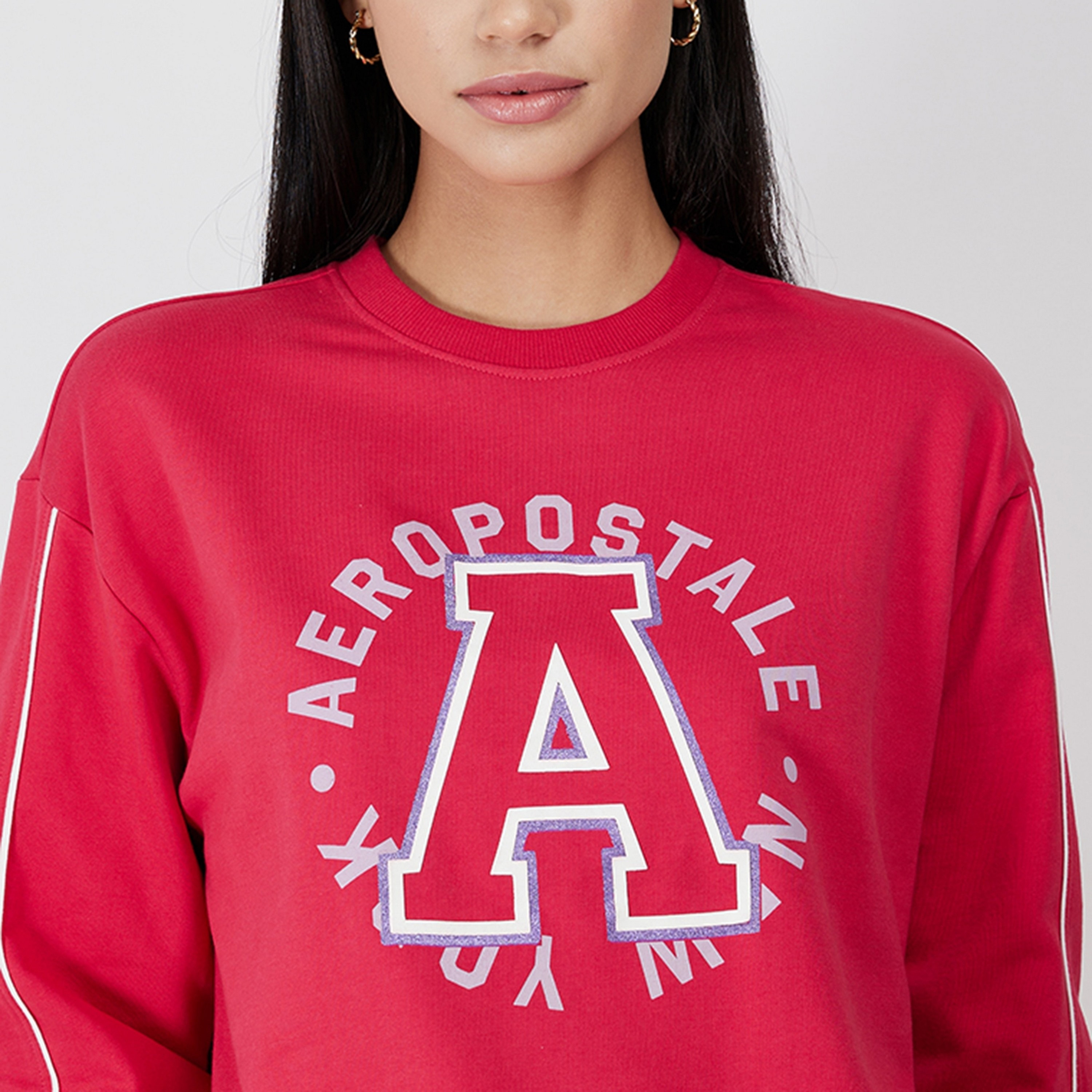 سويت شيرت نسائي برقبة دائرية وأكمام منسدلة وطبعة شعار من أيروبوستال-women-clothing-hoodiesandsweatshirts-sweatshirts-image-7