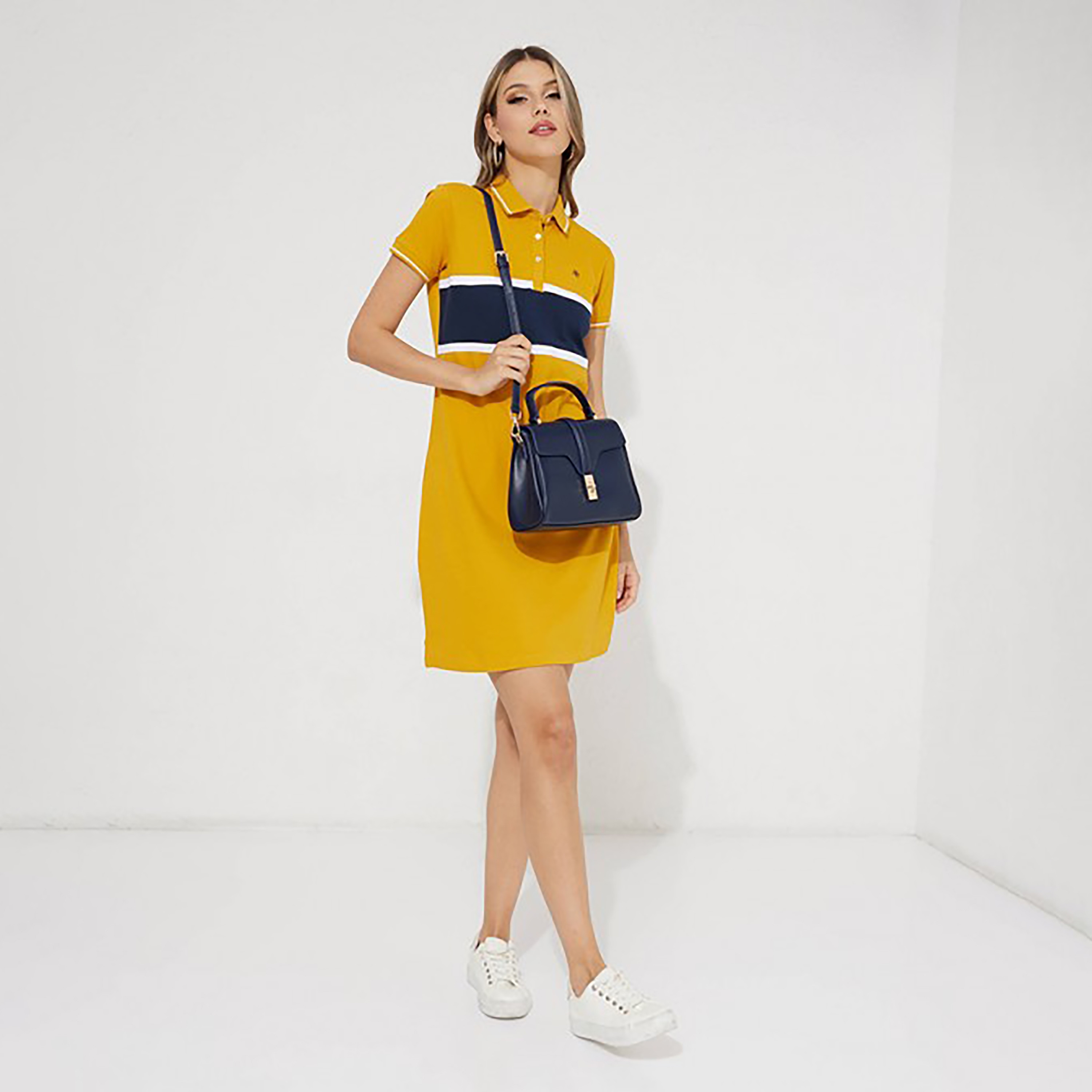 فستان ميني تي شيرت بياقة ذو بولو مع كولور بلوكد من إيروبوستال-women-clothing-dresses-image-6