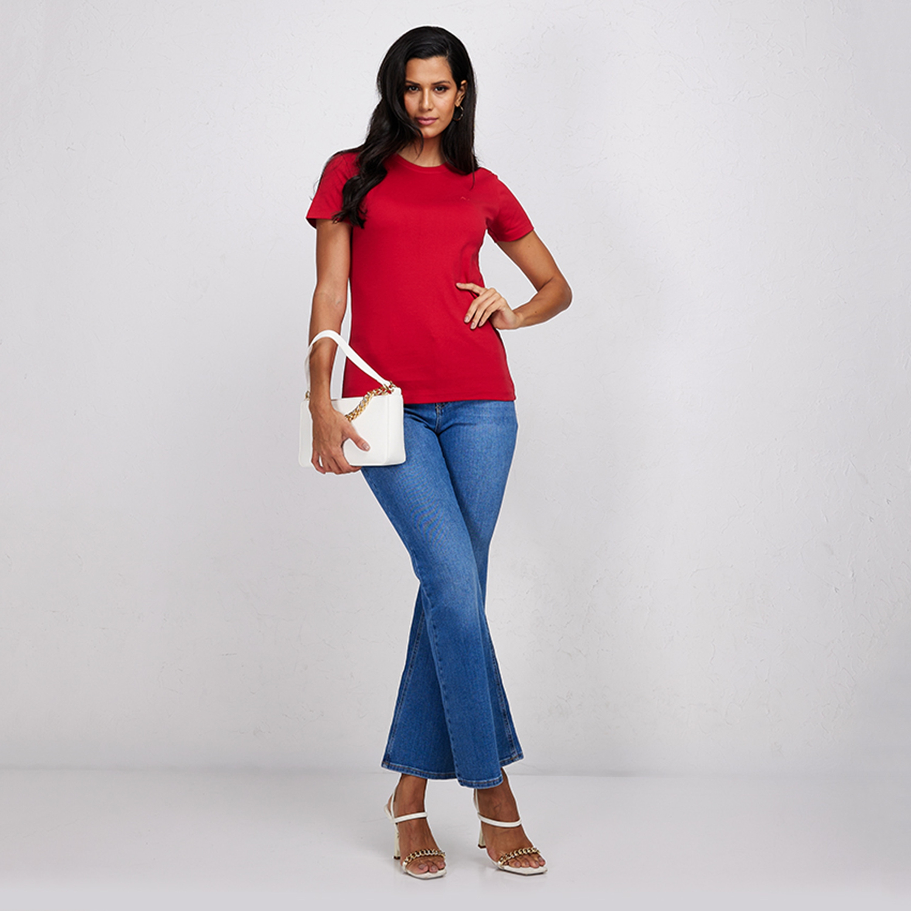 تي شيرت نسائي بأكمام قصيرة ورقبة دائرية سادة من أيروبوستال-women-clothing-tshirts-image-6