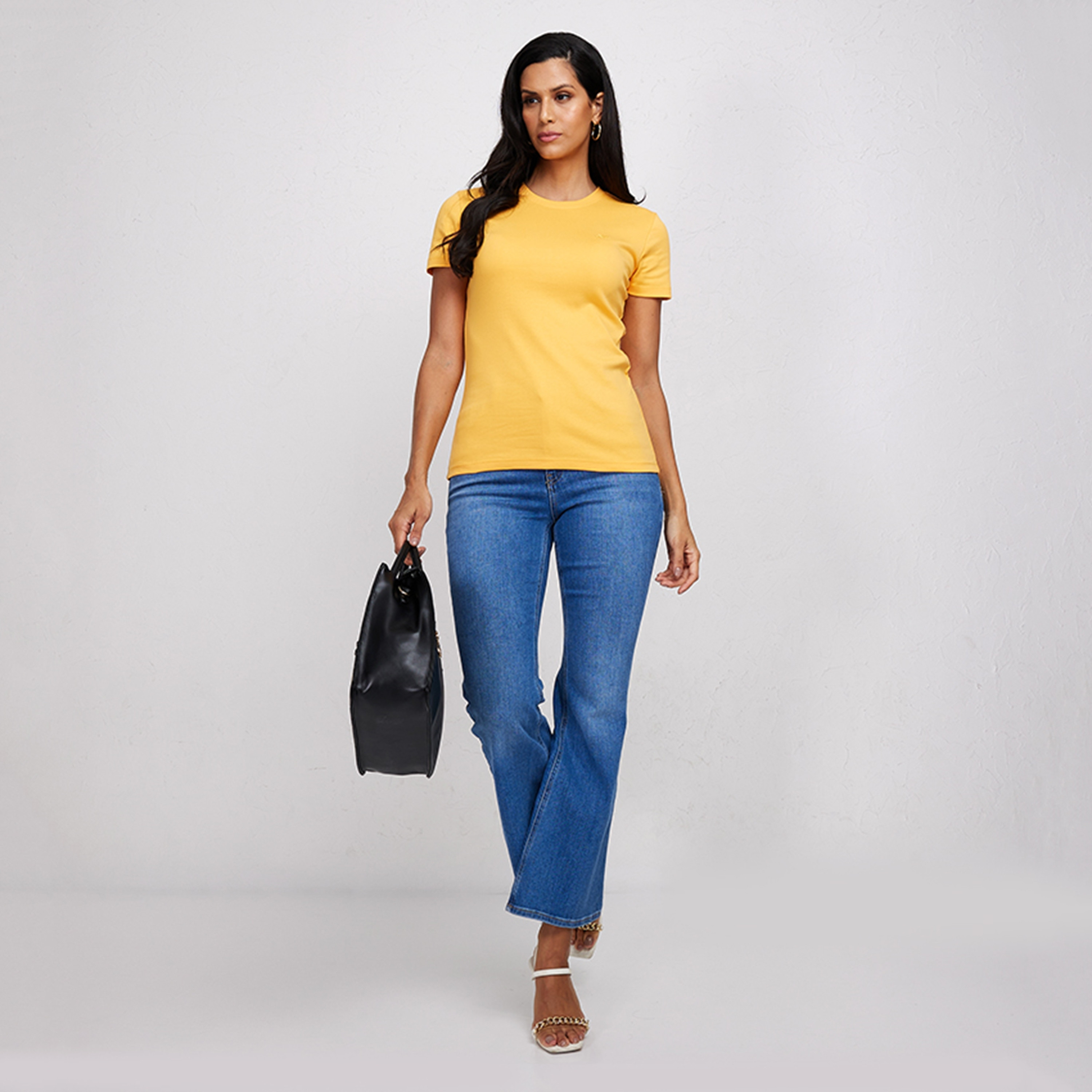 تي شيرت نسائي بأكمام قصيرة ورقبة دائرية سادة من أيروبوستال-women-clothing-tshirts-image-10