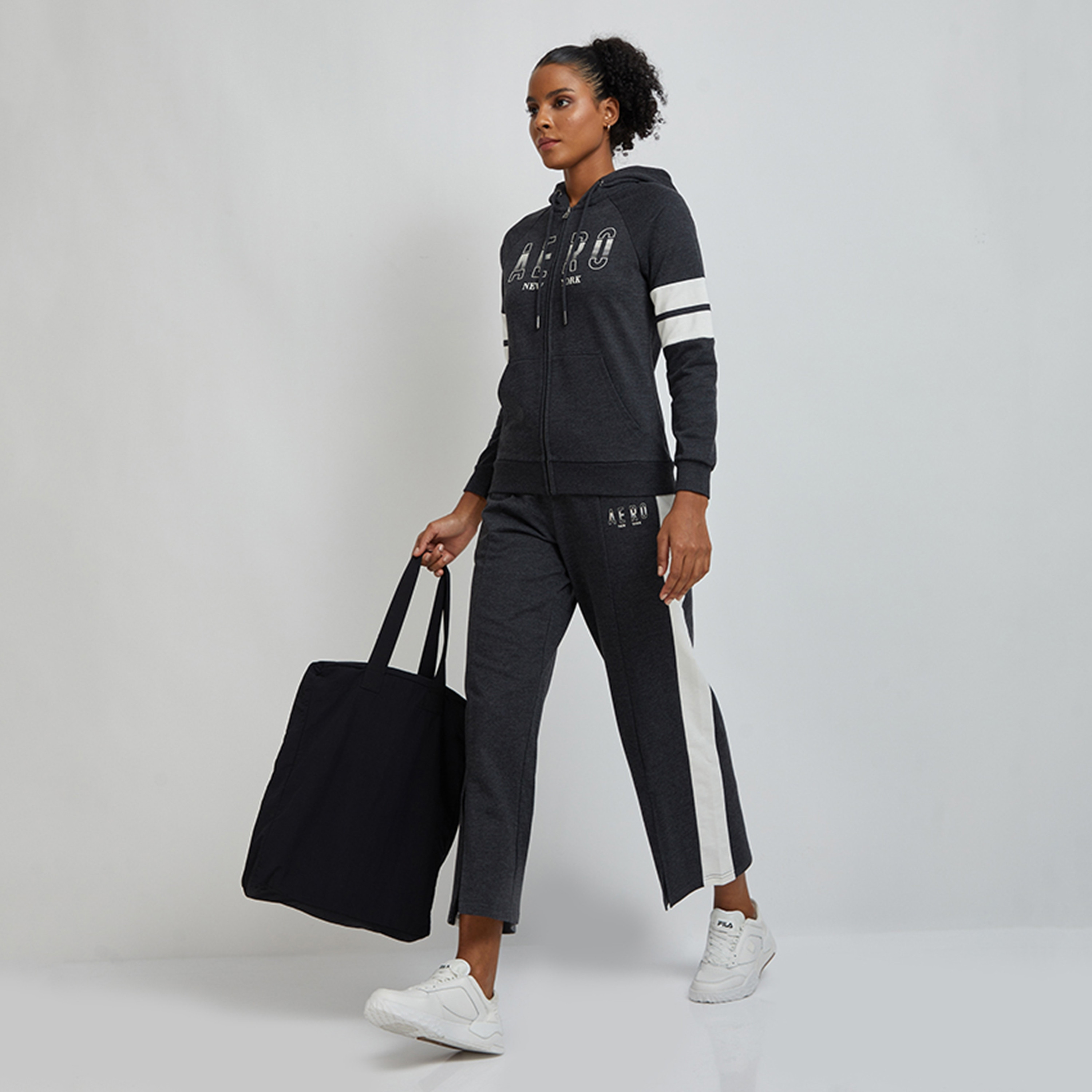 بنطال رياضي نسائي بخصر مرتفع وربطة عنق بألوان متعددة من أيروبوستال-women-clothing-bottoms-joggers-image-2