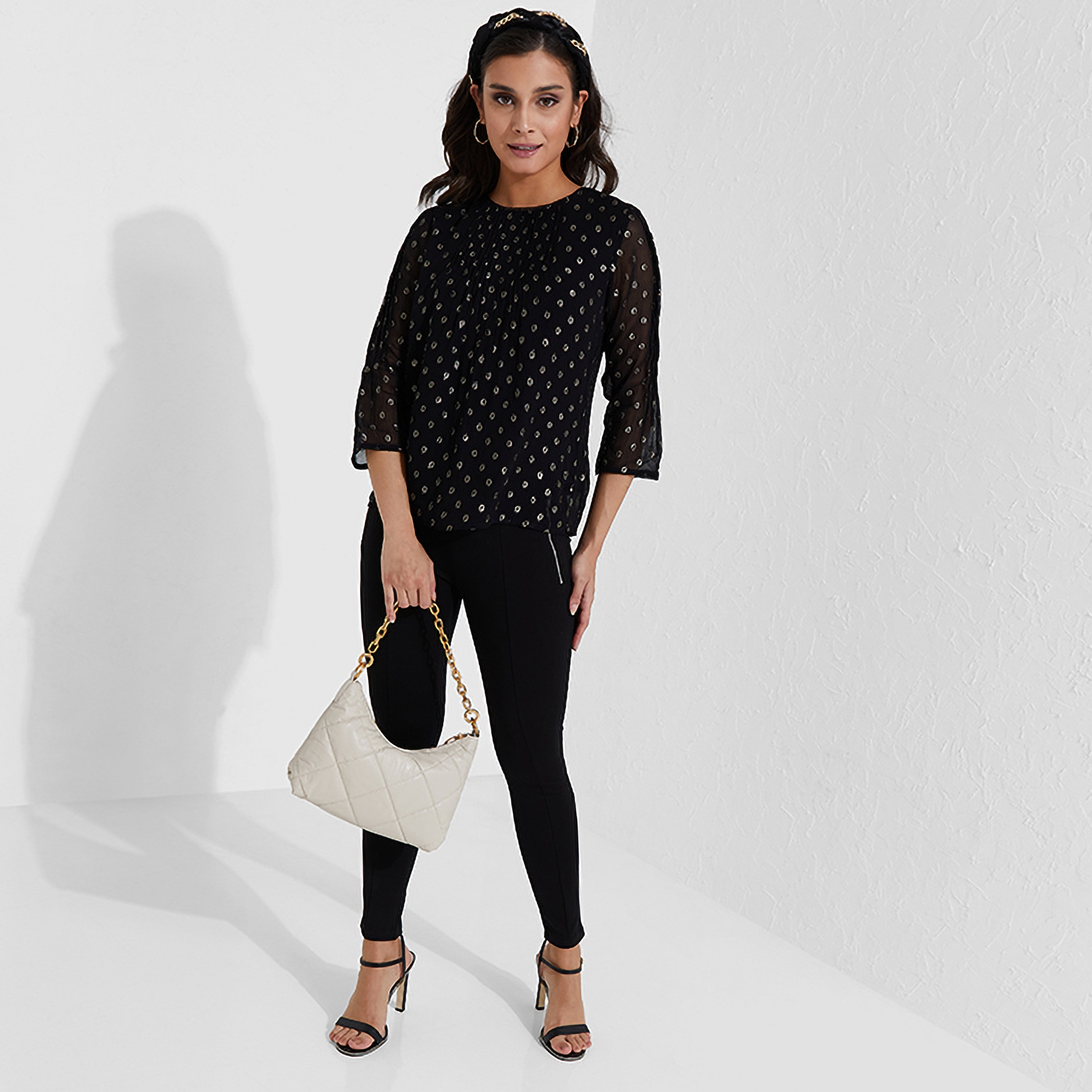 قميص نسائي من Aeropostale برقبة دائرية وأكمام طويلة-women-clothing-shirtsandblouses-blouses-image-2