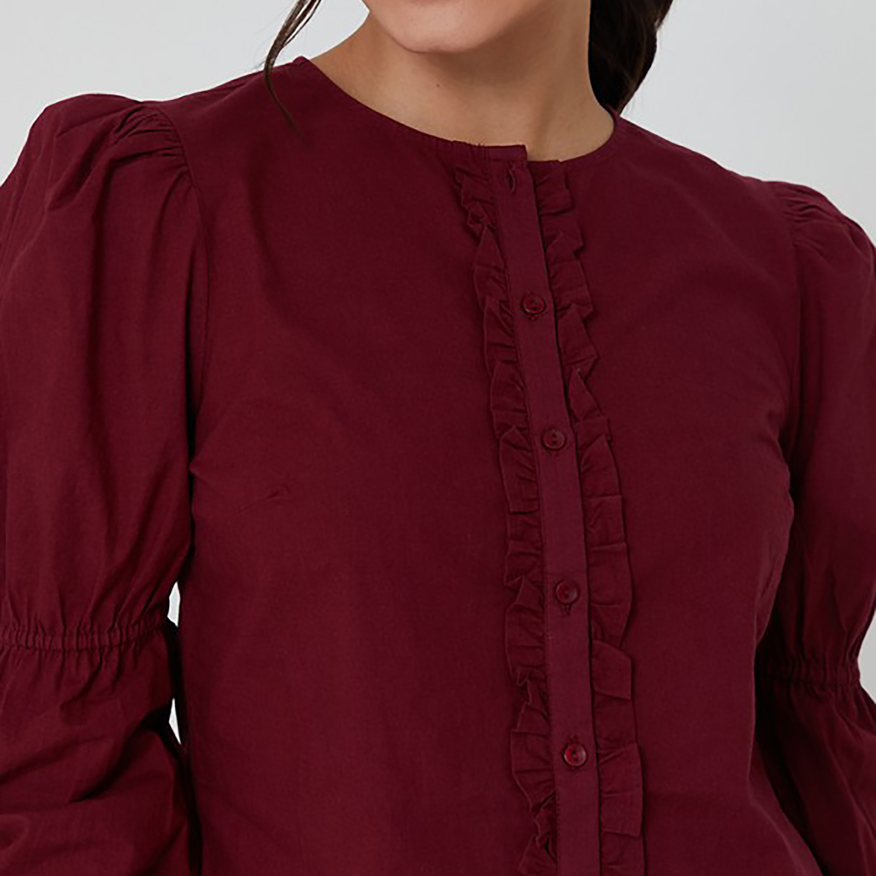 توب نسائي بأكمام منفوخة من آيروبوستيل-women-clothing-shirtsandblouses-blouses-image-3