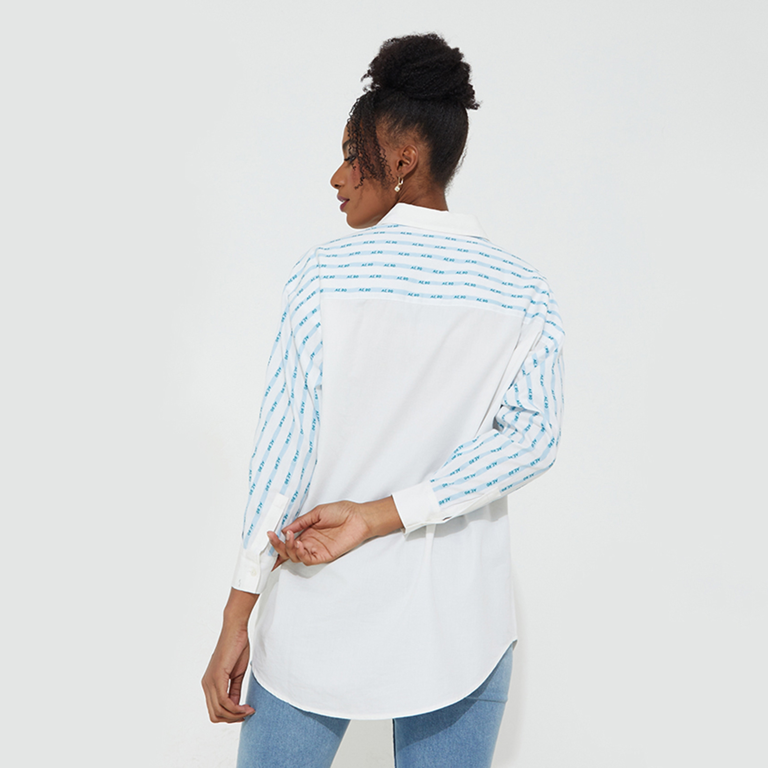 قميص نسائي بطبعة شعار وأكمام متباينة اللون من أيروبوستال-women-clothing-shirtsandblouses-shirts-image-4