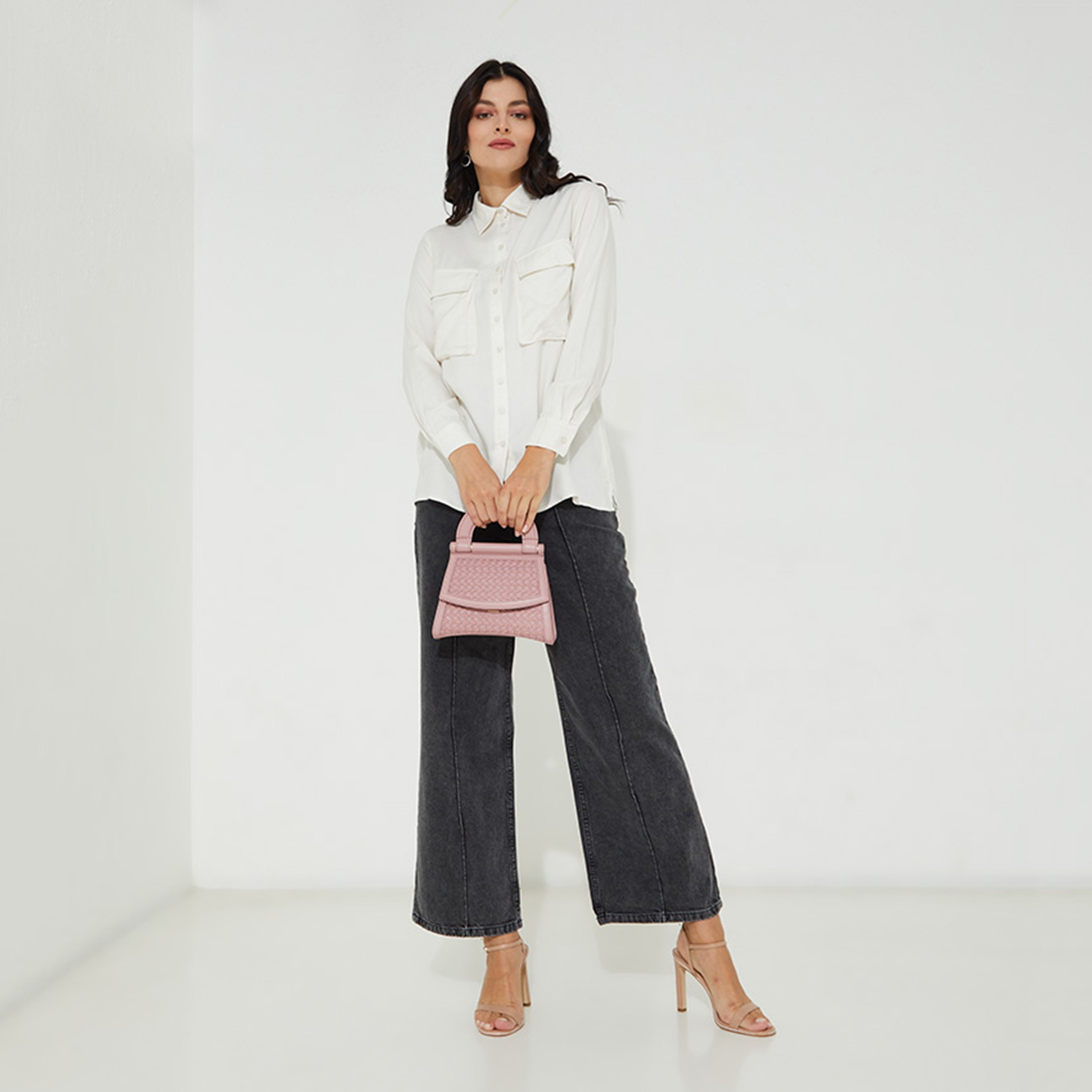 قميص نسائي بأكمام طويلة وياقة سادة من أيروبوستال-women-clothing-shirtsandblouses-shirts-image-2
