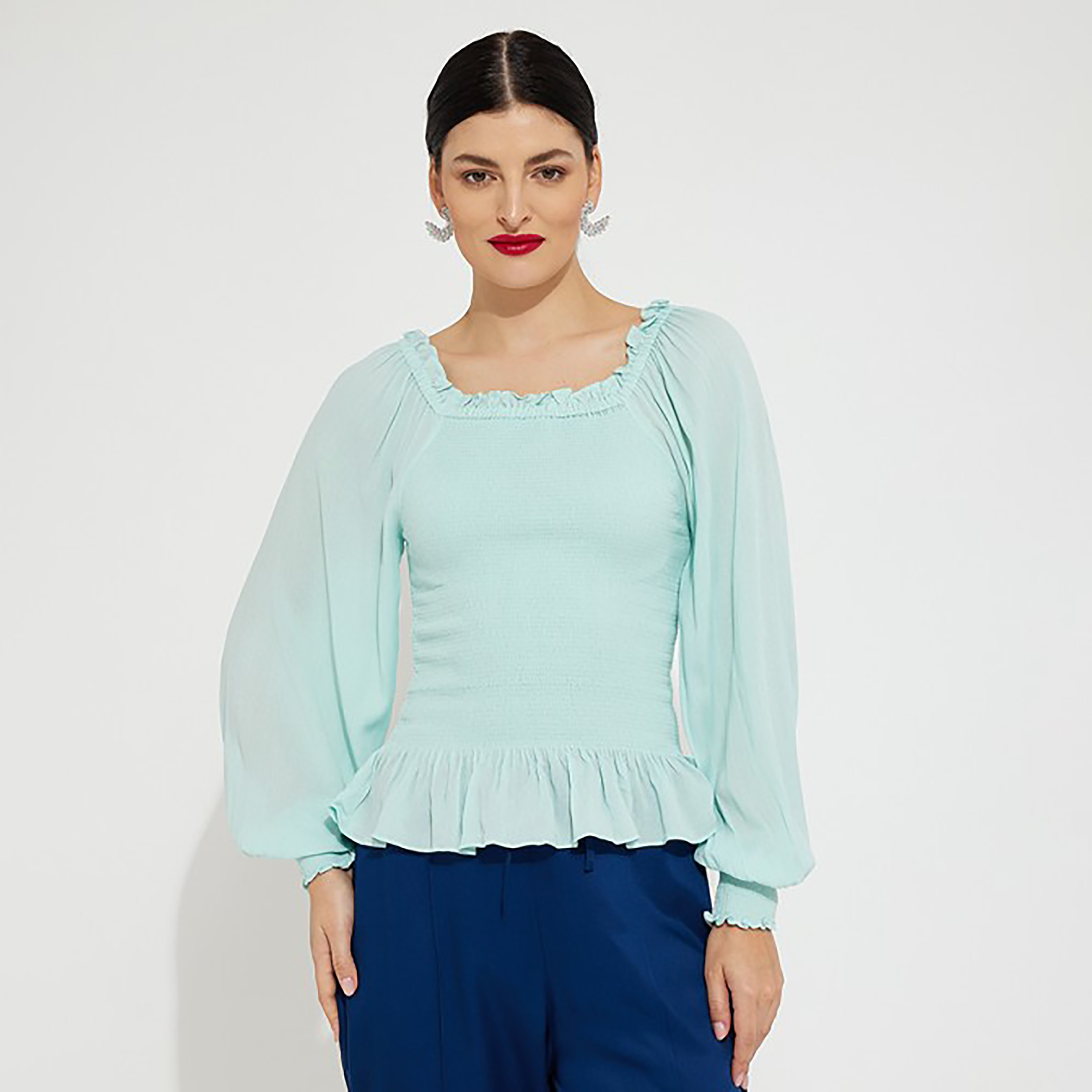 بلوزة من إيروبوستال برقبة مربعة مدخنة وأكمام بالون ذات -women-clothing-shirtsandblouses-blouses-image-1