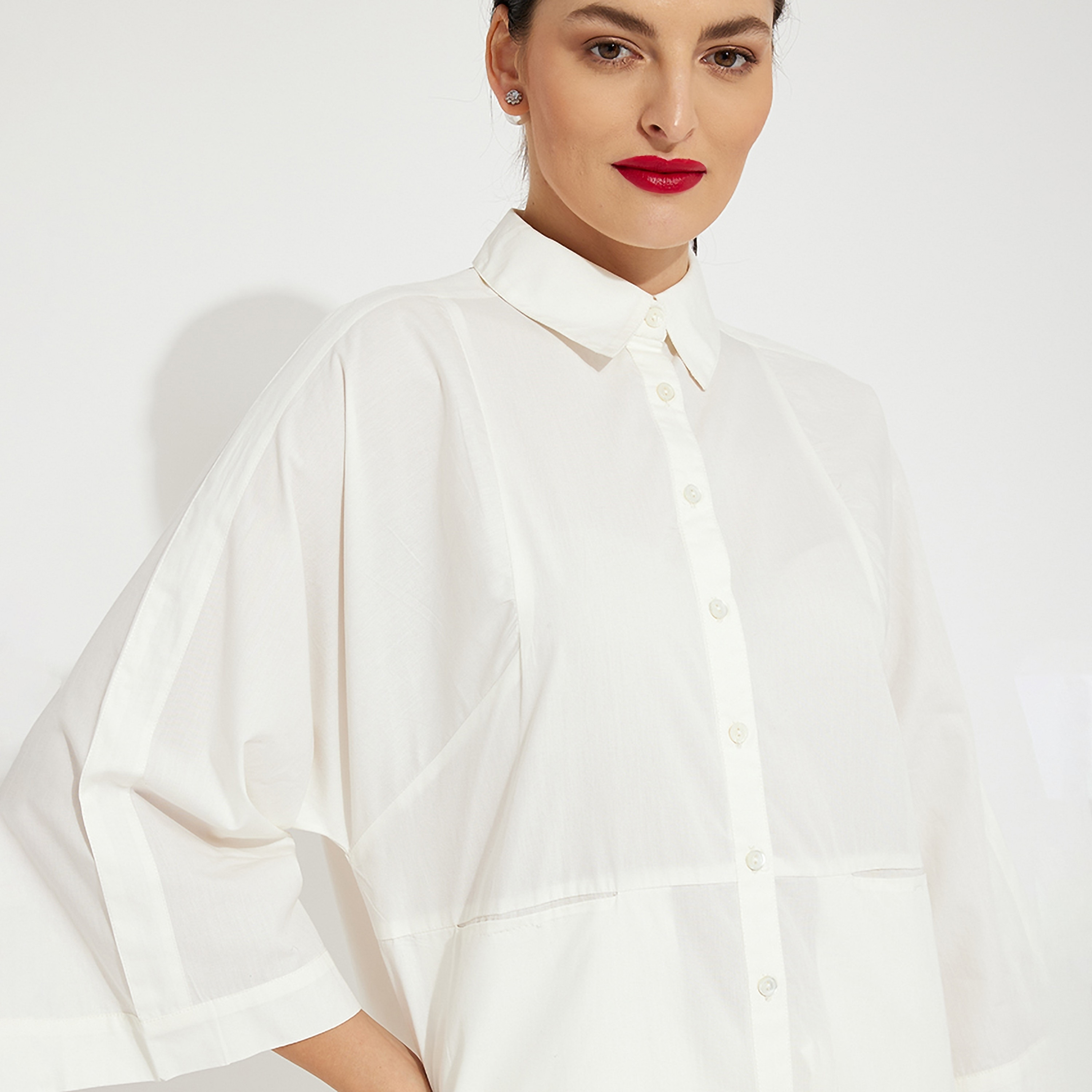 قميص نسائي بياقة سادة وأكمام بطول ثلاثة أرباع من أيروبوستال-women-clothing-shirtsandblouses-shirts-image-3