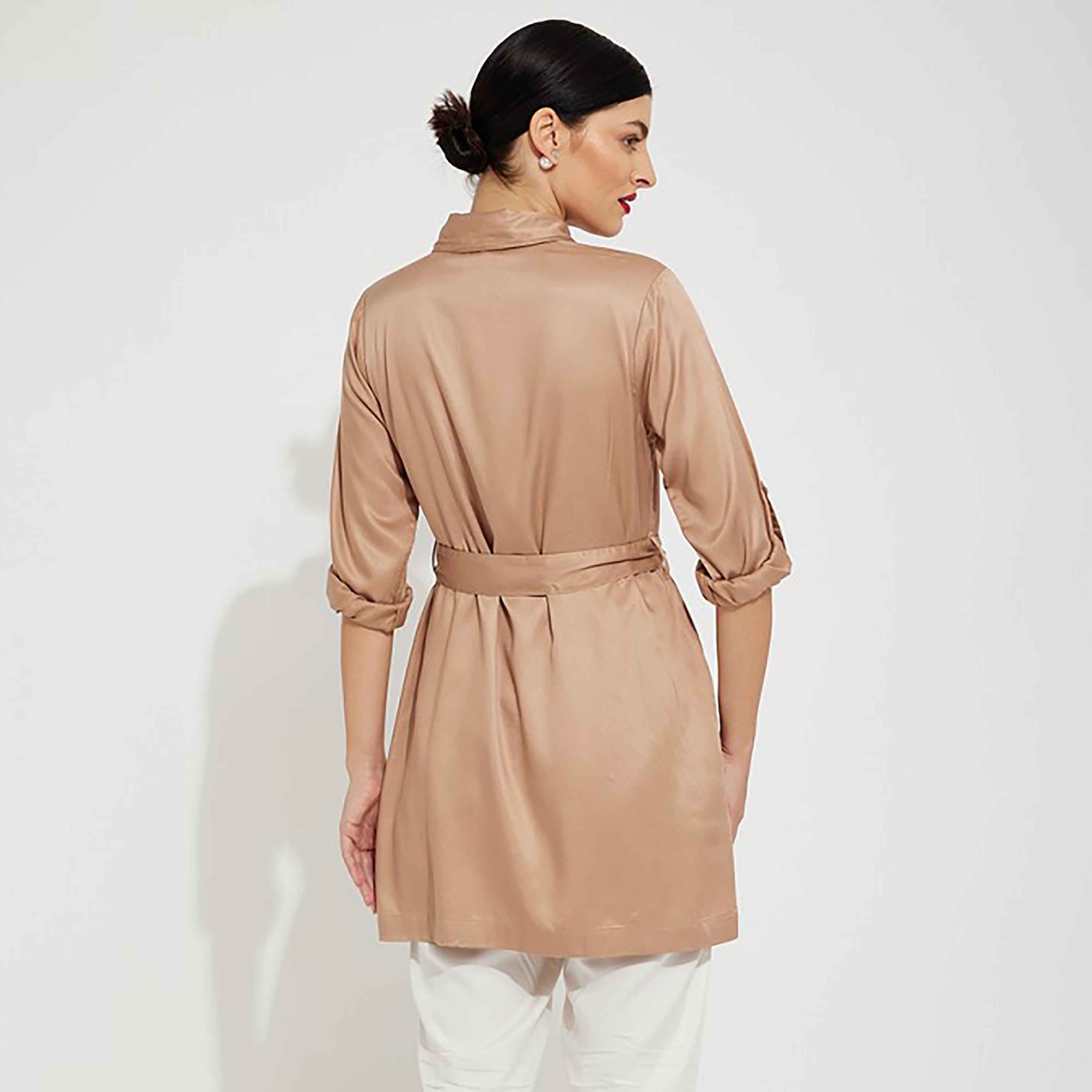 قميص بأكمام قابلة للطي بياقة سادة من ايروبوستال-women-clothing-shirtsandblouses-blouses-image-4