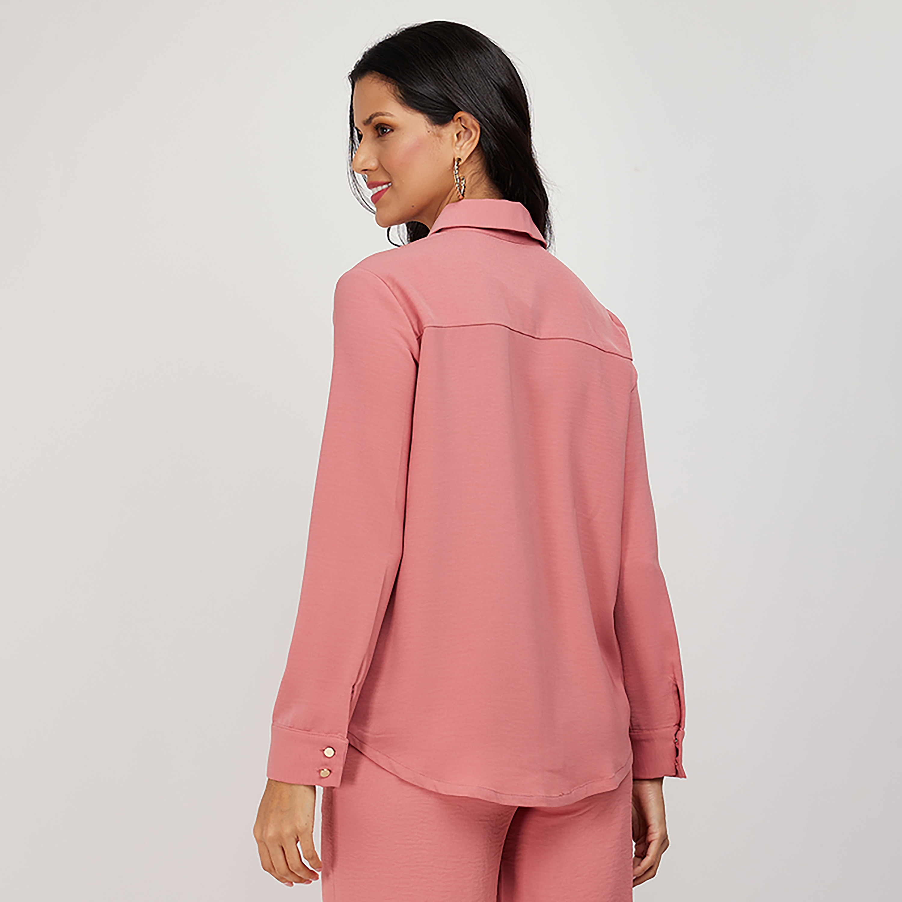 قميص بأكمام طويلة بياقة سادة من ايروبوستال-women-clothing-shirtsandblouses-blouses-image-8